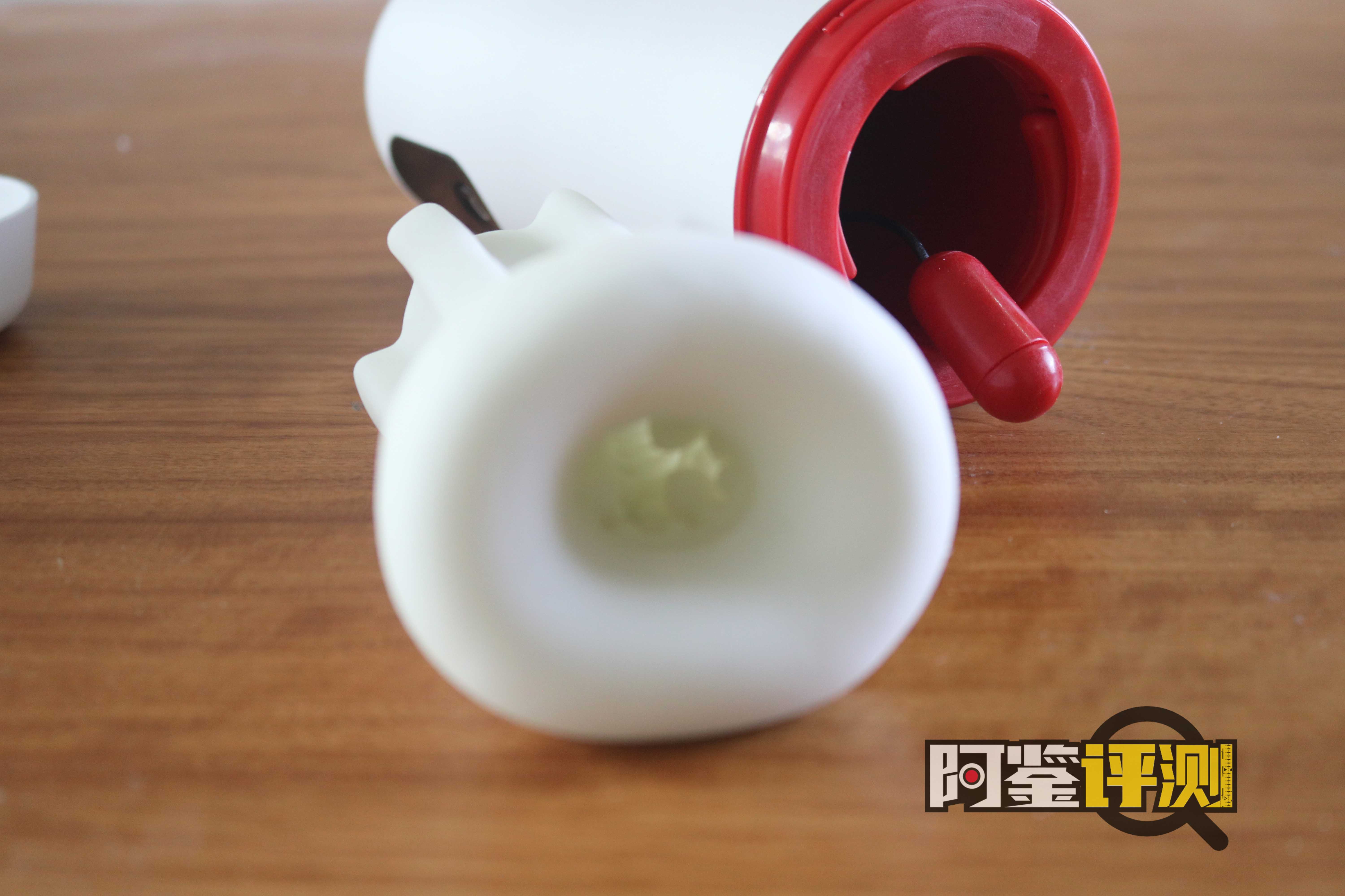 Touch-C远程蓝牙成人玩具，男用电动飞机杯评测（part.1）