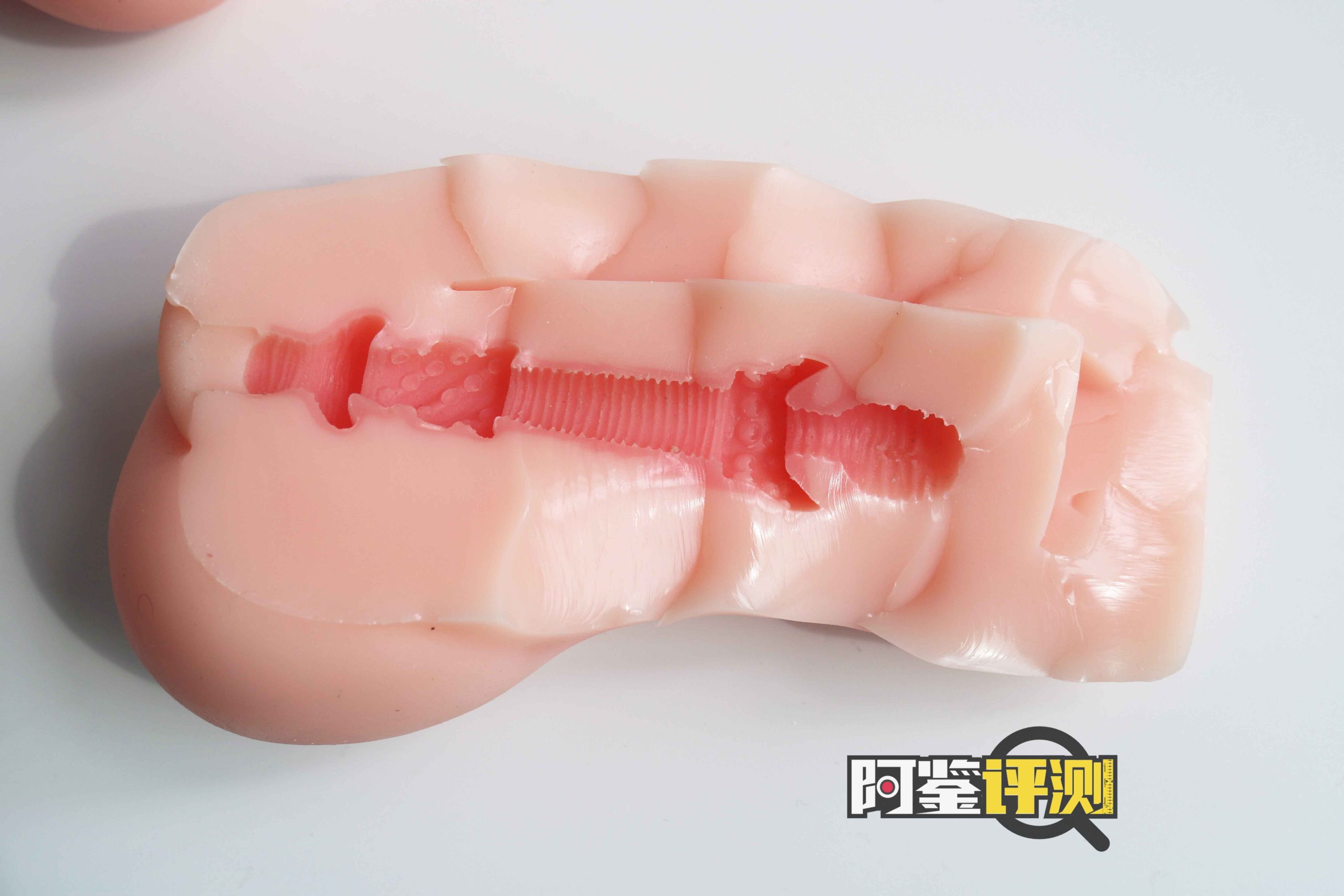 YUU热热子评测，名器和电动的奇妙结合