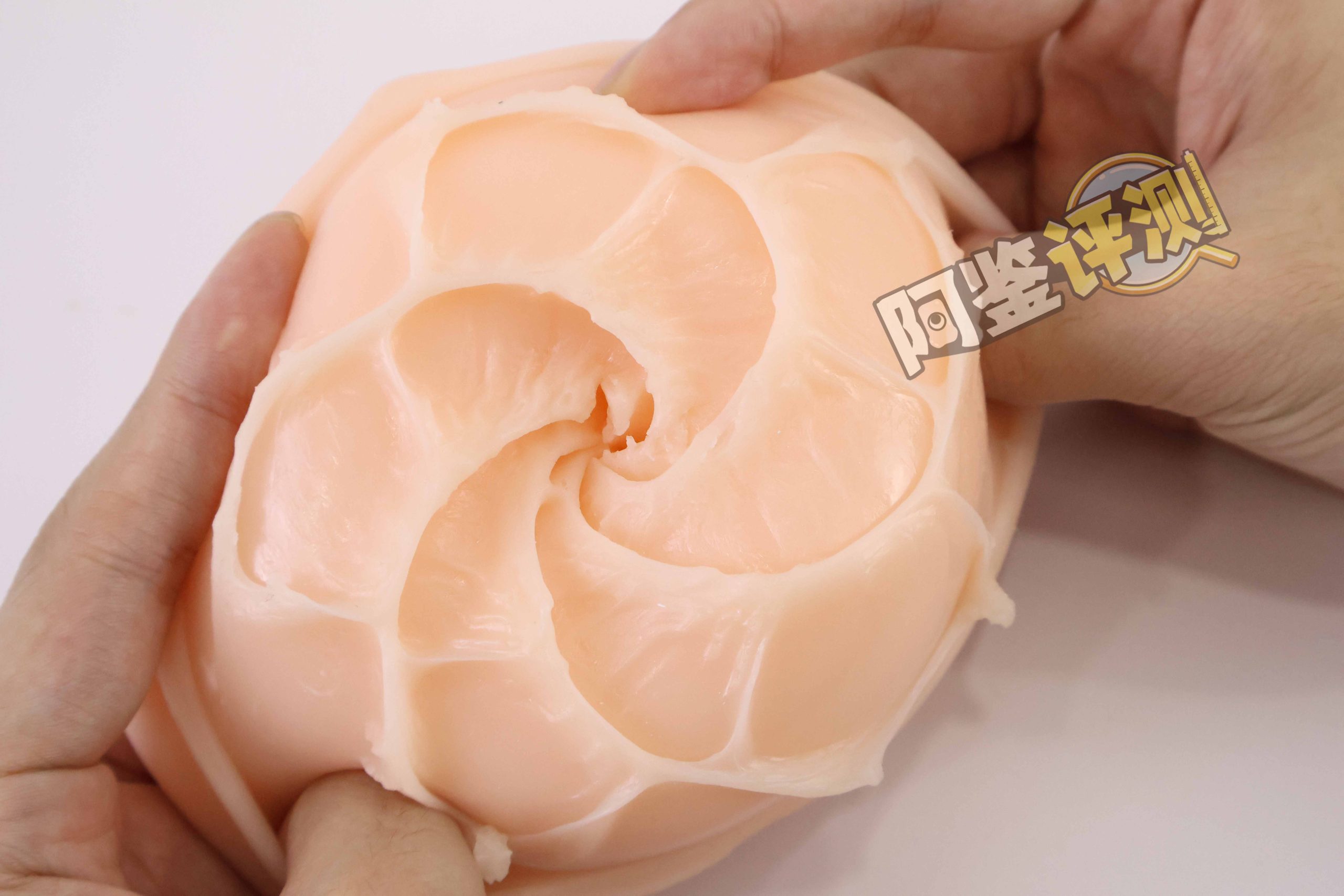 汤马托易士—“湿身美少女”评测!厚实的蜂巢状旋涡,真能模拟黏膜感?