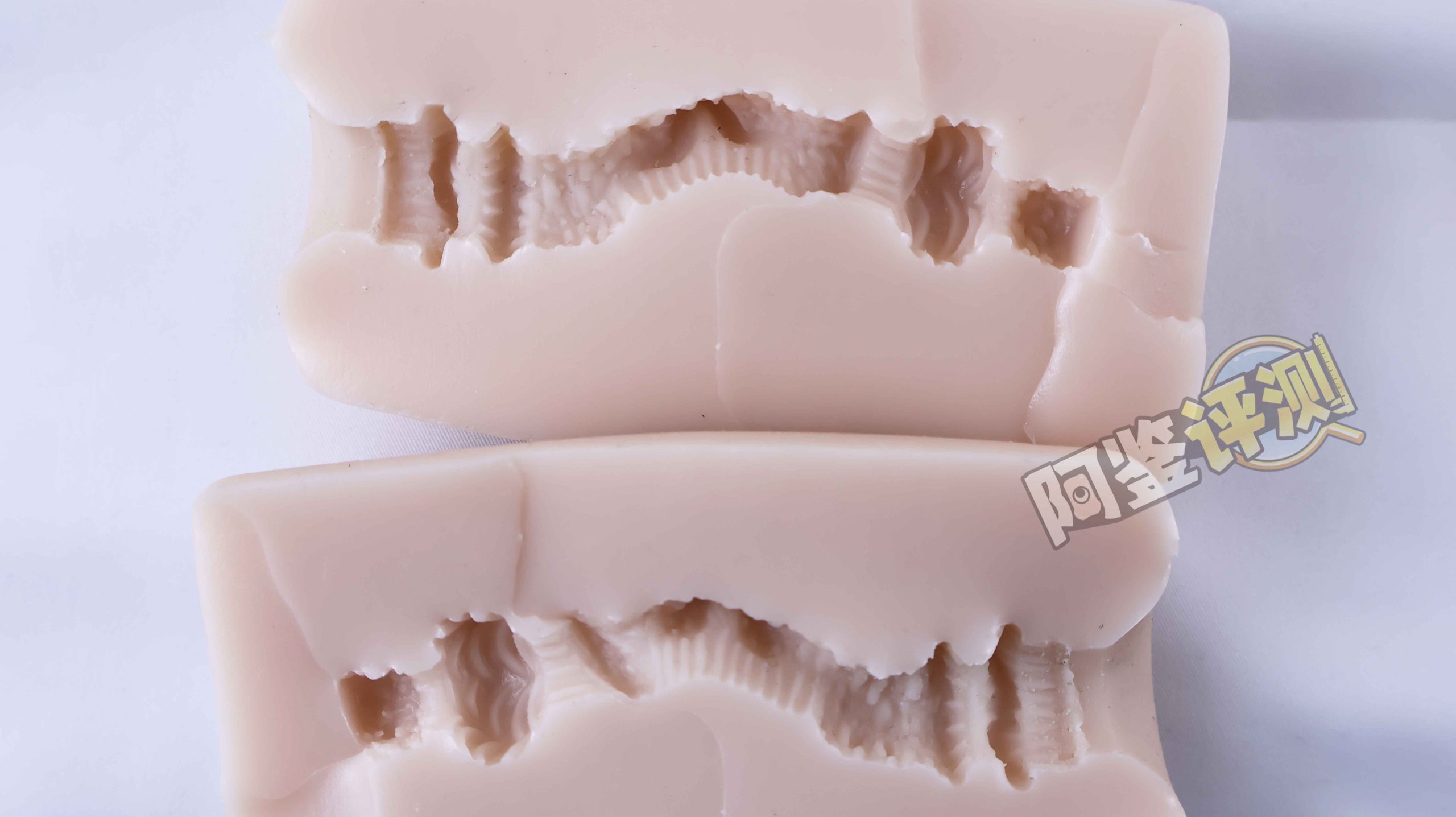 杯多多-“七彩罐娘”评测!隐蔽型的可乐罐飞机杯,图一乐还是真实用?(上:红,黄,橙)