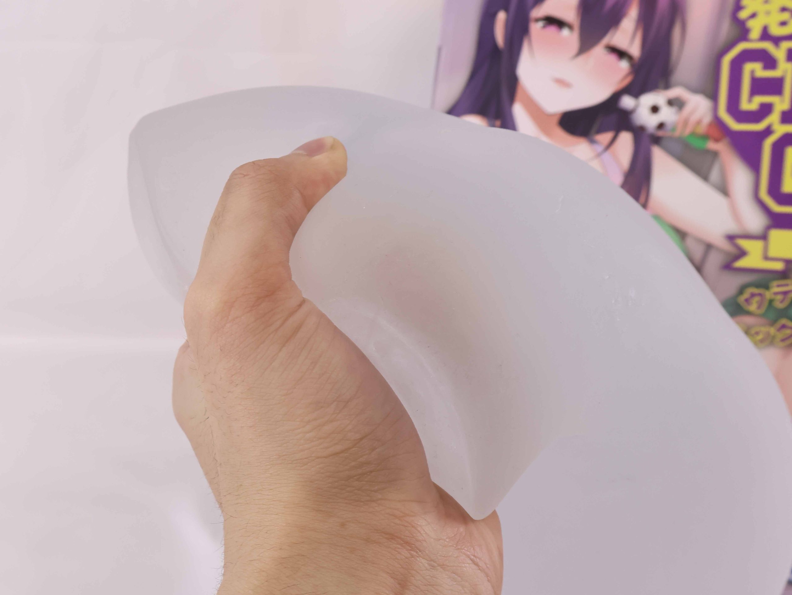 LoveFactor——“应援会长（透明版）”评测！硬度的变化如此之少，似乎只是为了透视噱头