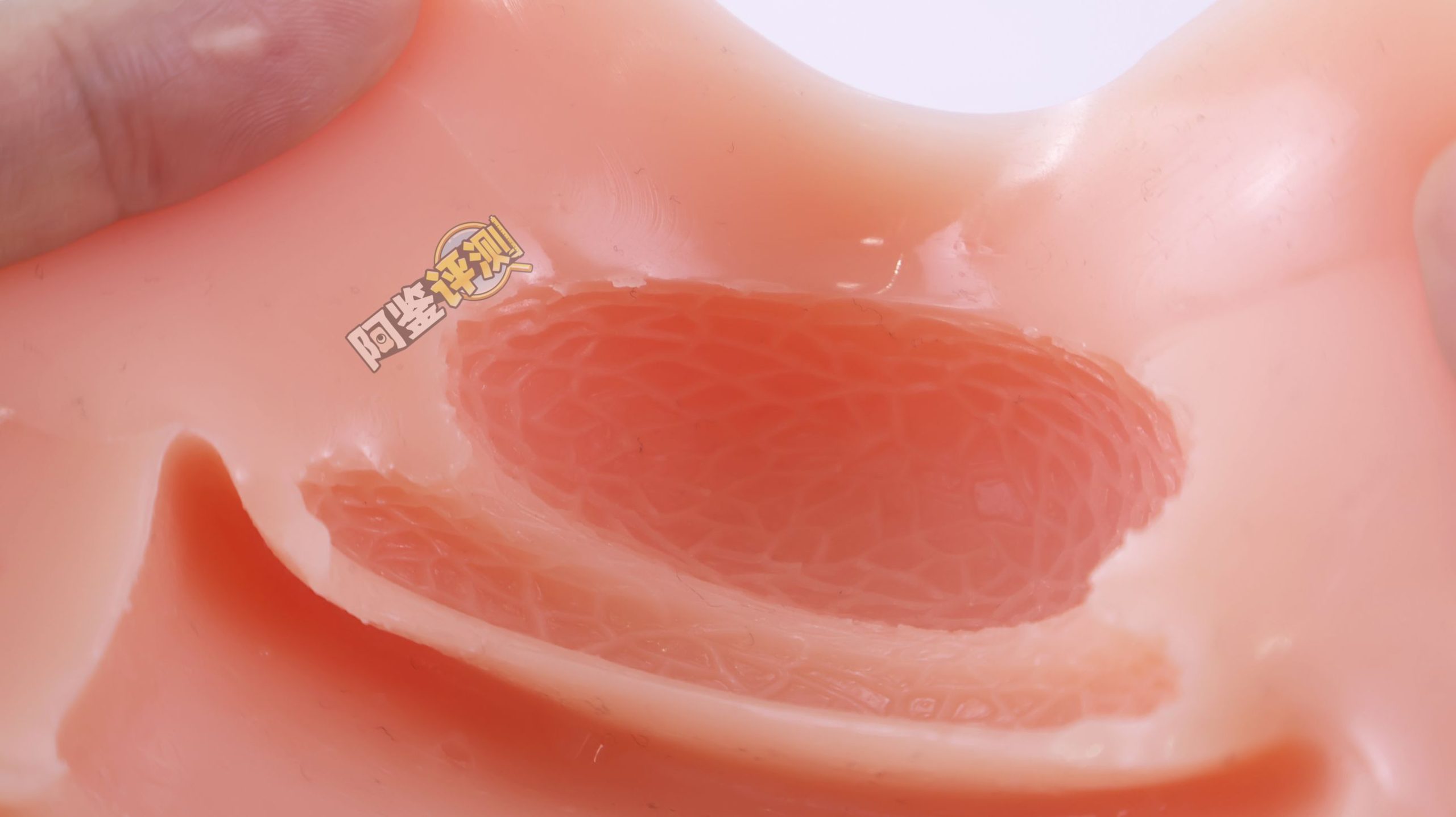 对子哈特——“舞踏会”评测!难以理解的古怪设计,像是礼盒中的月饼一样华而不实