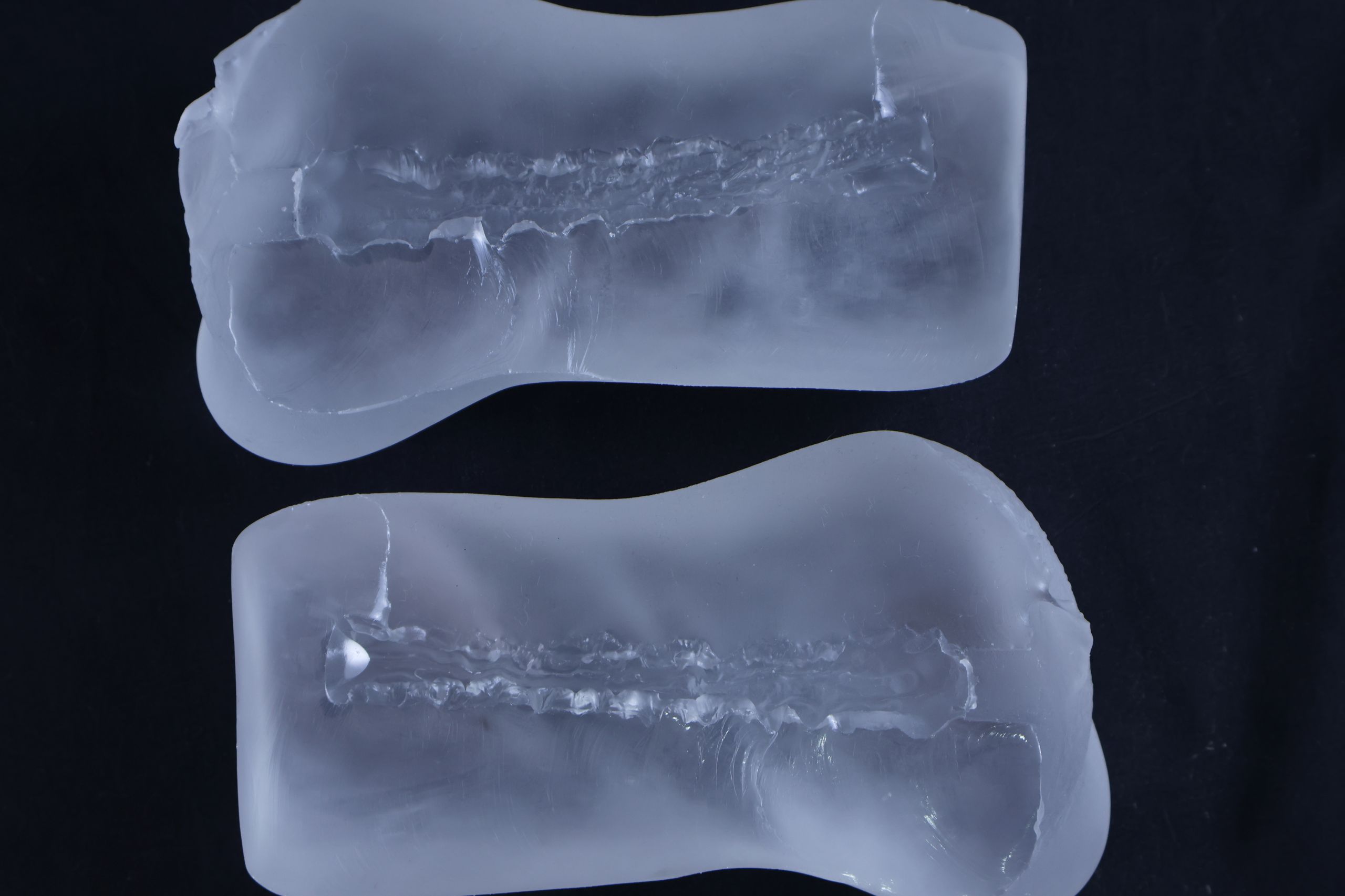 LoveFactor——“纯白机娘”评测！比起透明的核心卖点，胶体的黏着感给我印象更深...