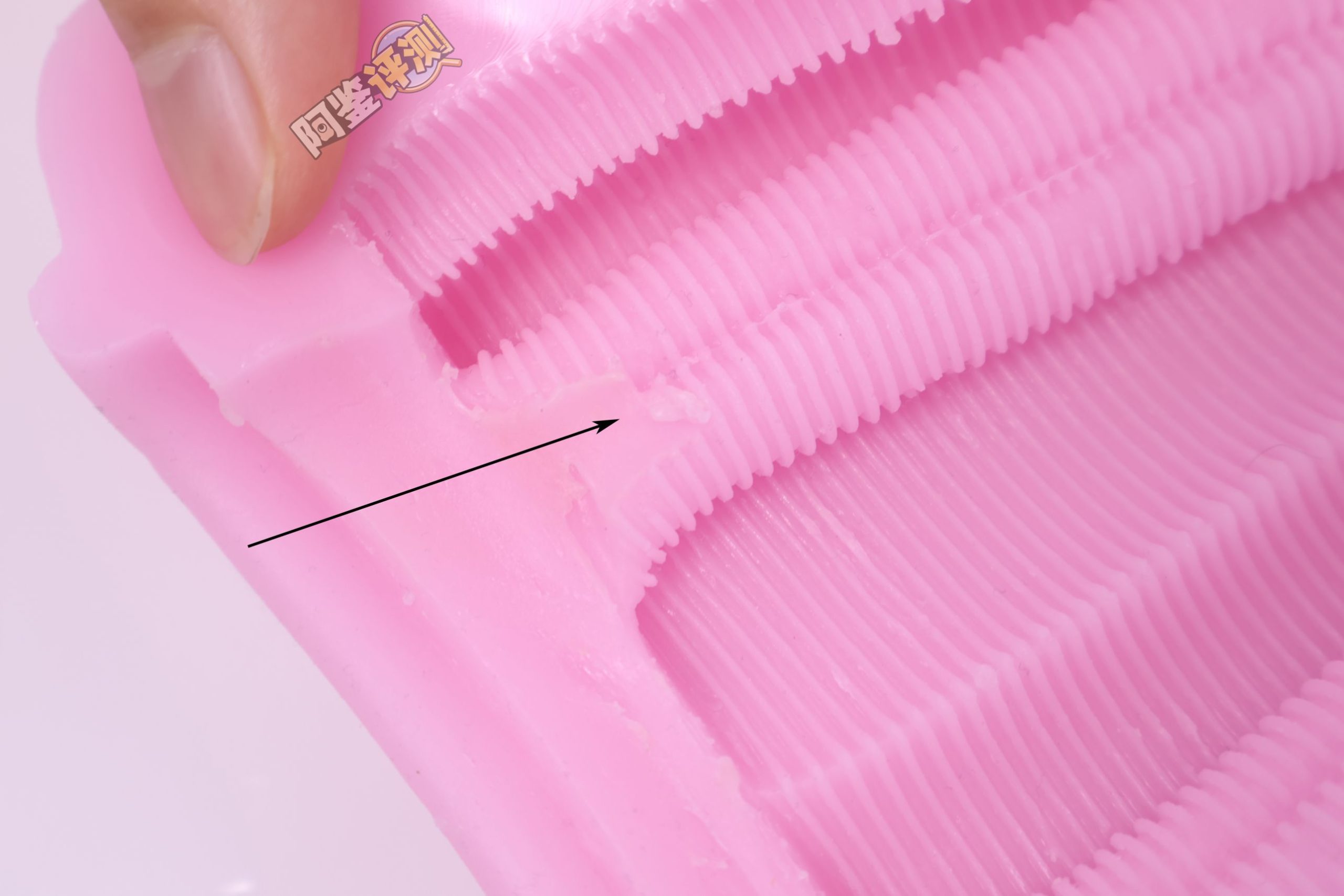 火炮——“口交皇后”评测!试图做出上下都有舌头的口交感,但实际结果相当平淡