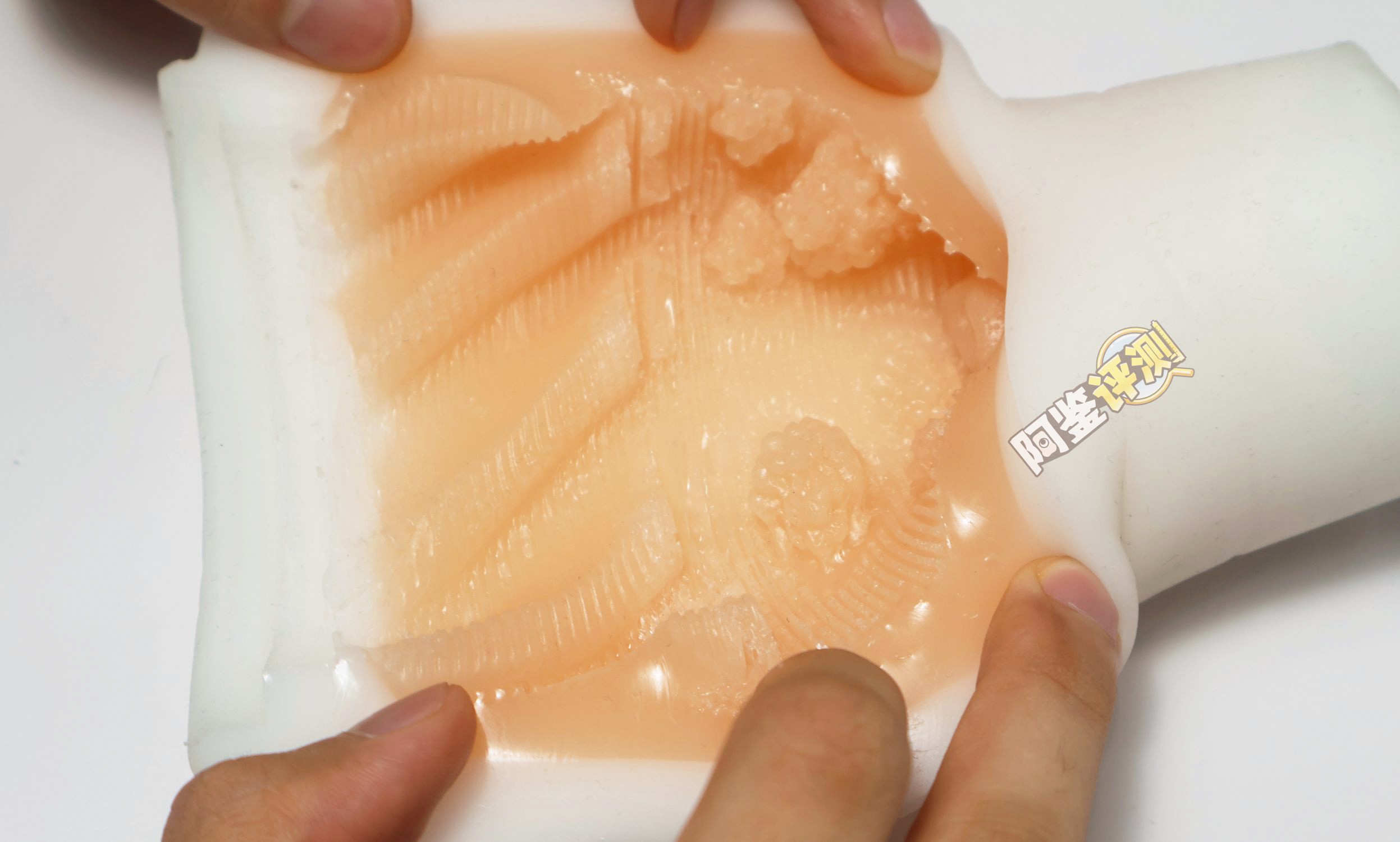 火炮——“圣女狩宴”评测！两只神兽盘踞在内的奇怪设定......不过体验还是足够好使