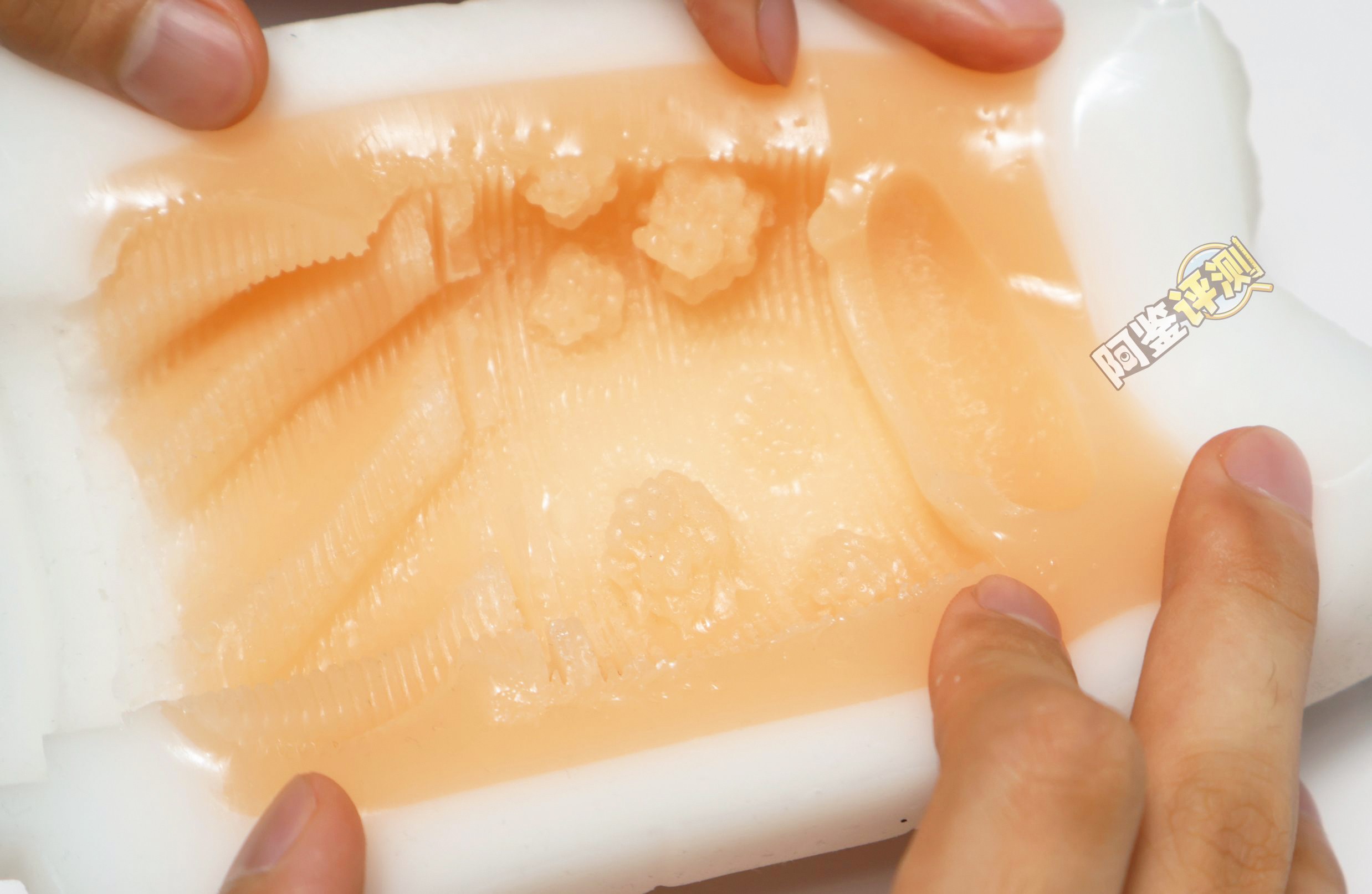 火炮——“圣女狩宴”评测！两只神兽盘踞在内的奇怪设定......不过体验还是足够好使