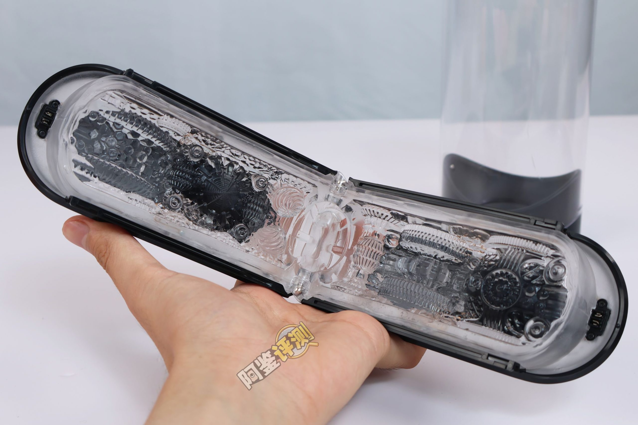 TENGA——“flip GRAVITY黑(电动版)”评测!夹更紧的“魔怔真空杯”,还有个紧贴的震动选项