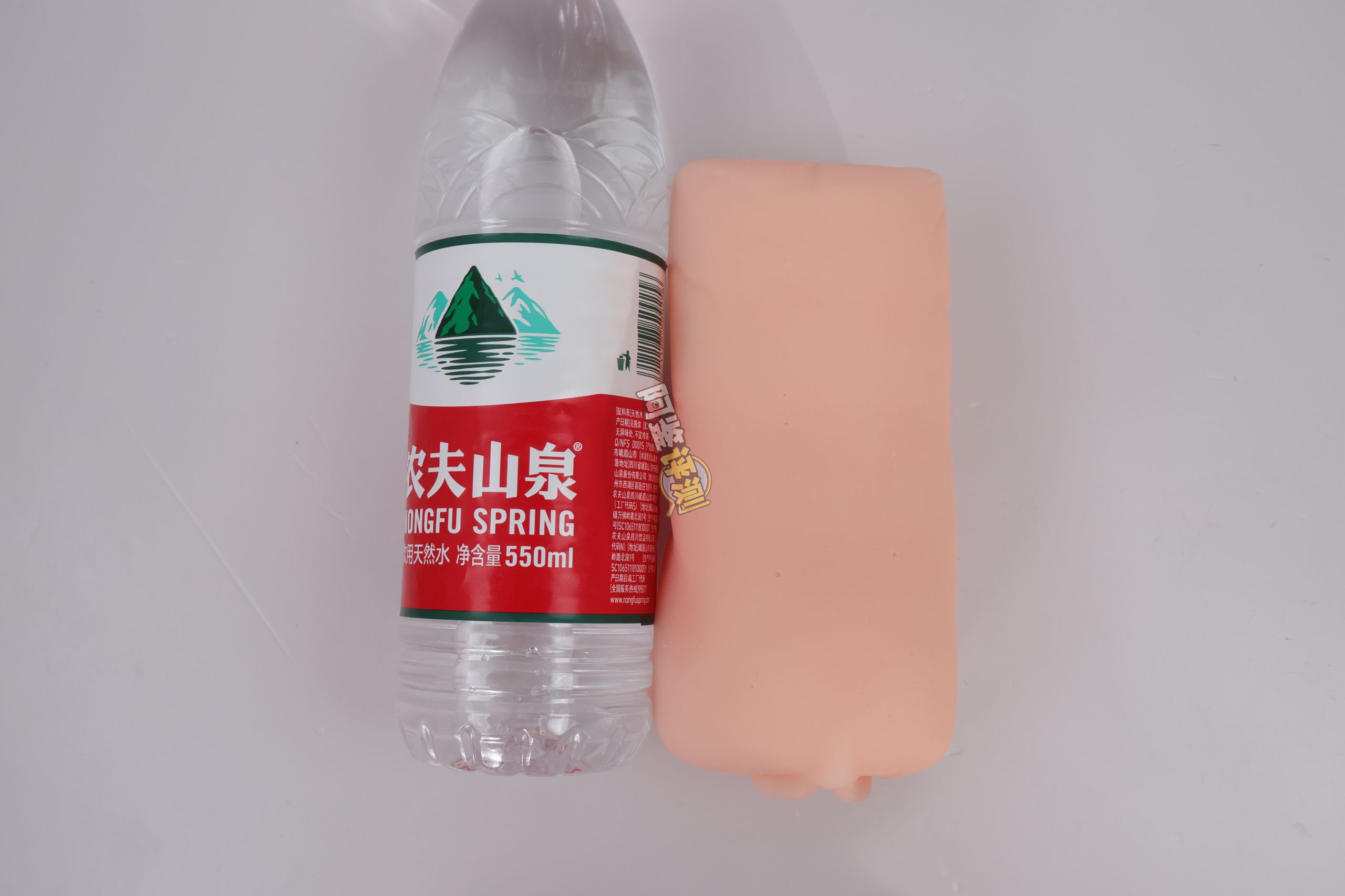 汤马托易士——“乳虐牢笼—人妻搜查官”评测!藏在变态联名包装下的,是超实用的复杂触手