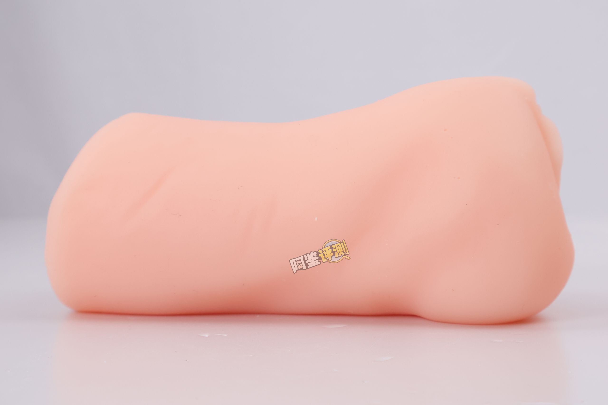 汤马托易士——“乳虐牢笼—人妻搜查官”评测!藏在变态联名包装下的,是超实用的复杂触手