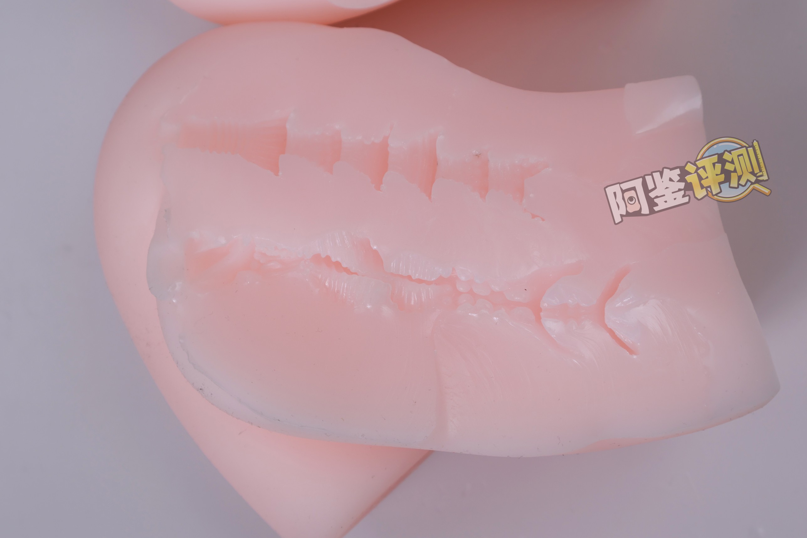 TMT——“星野爱丽丝”评测！软感不错，但个头太小，设计上也感觉有些普通