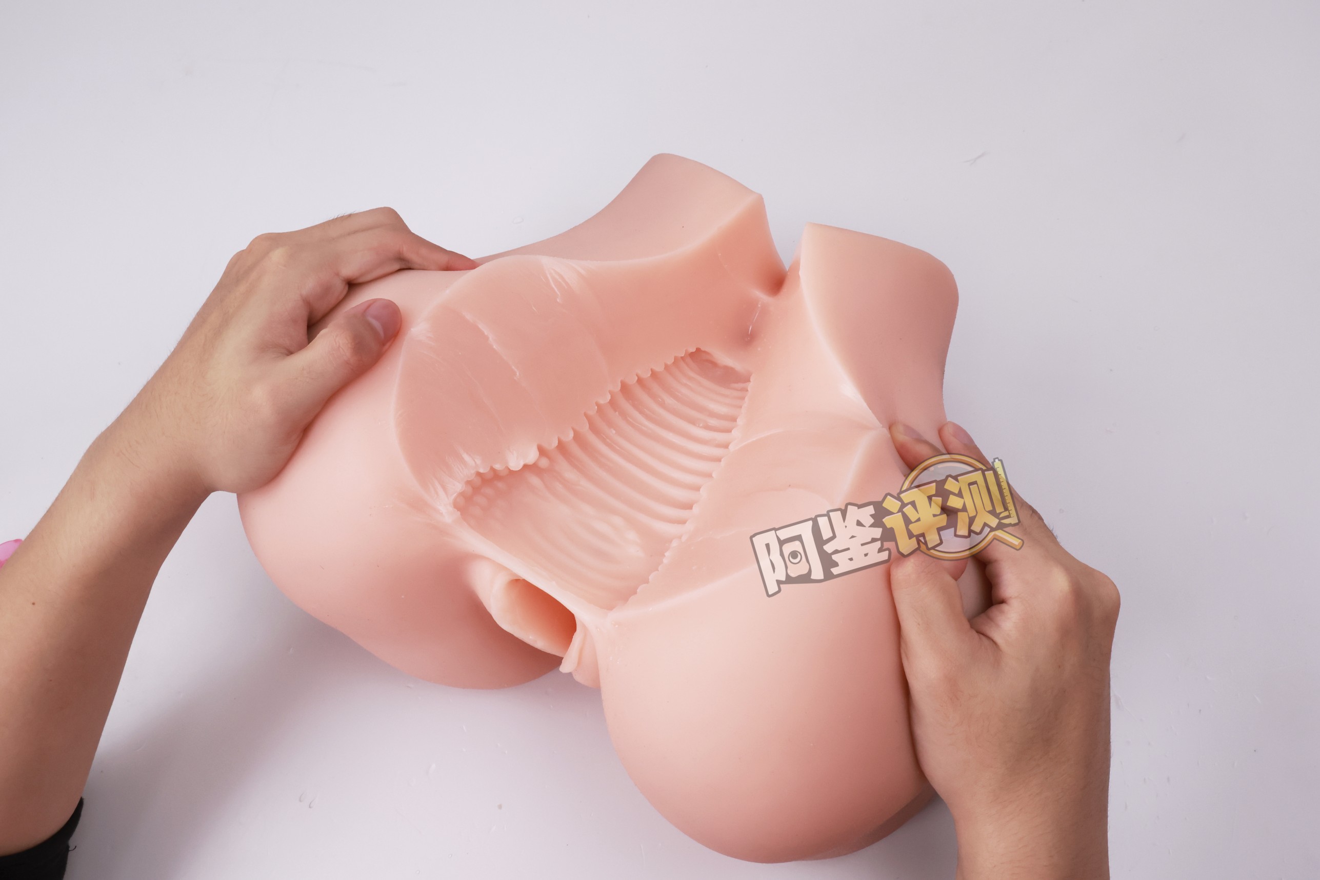 HMAX——“究极之臀”评测！虽然手感上是个不错的软臀，但体验居然这么不好