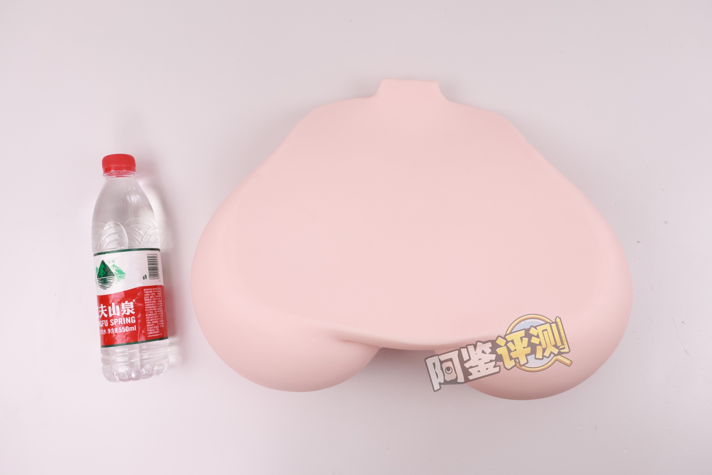 yokubou——“爆炸乳 OL”评测！无论是抚摸的手感，还是插入的使用感，都太糟糕了....