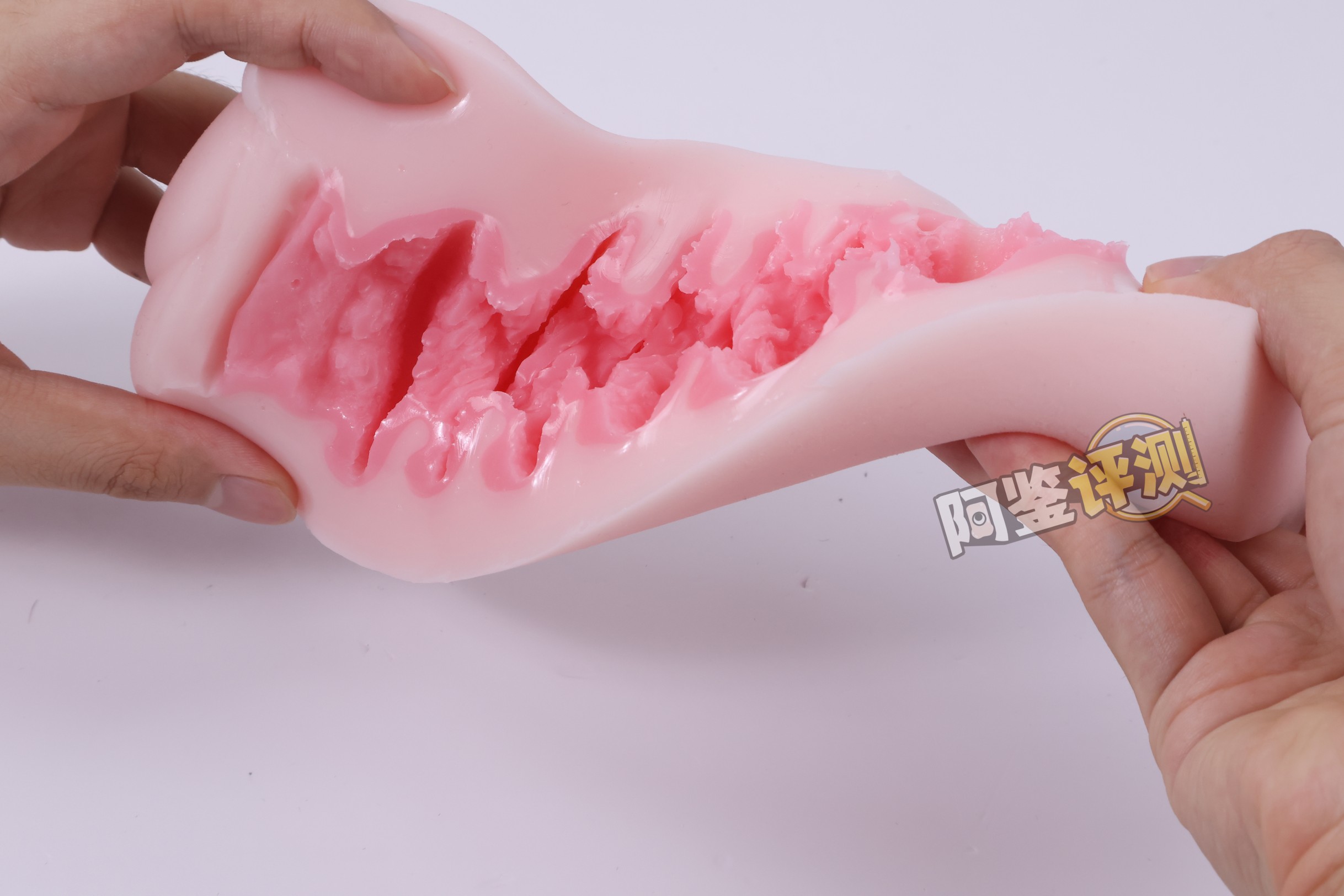 魔眼——“鲨鱼螺旋（soft）”评测！TENGA spinner的超级强化版，独特排气方式的猎奇脂软杯