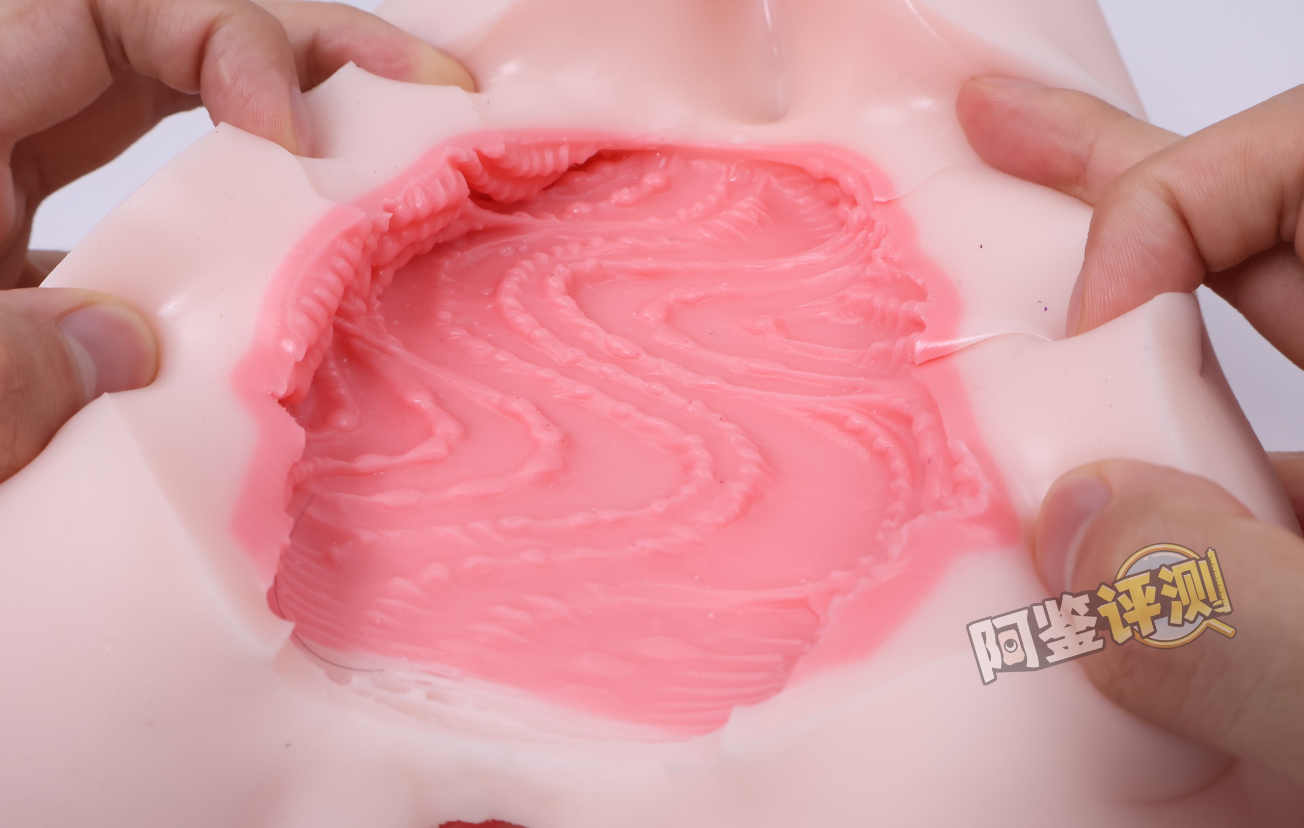 YOKUBOU——“贫乳兔娘”评测!通道体验很弱但重量拉满,方正小身体类别的高配版本!