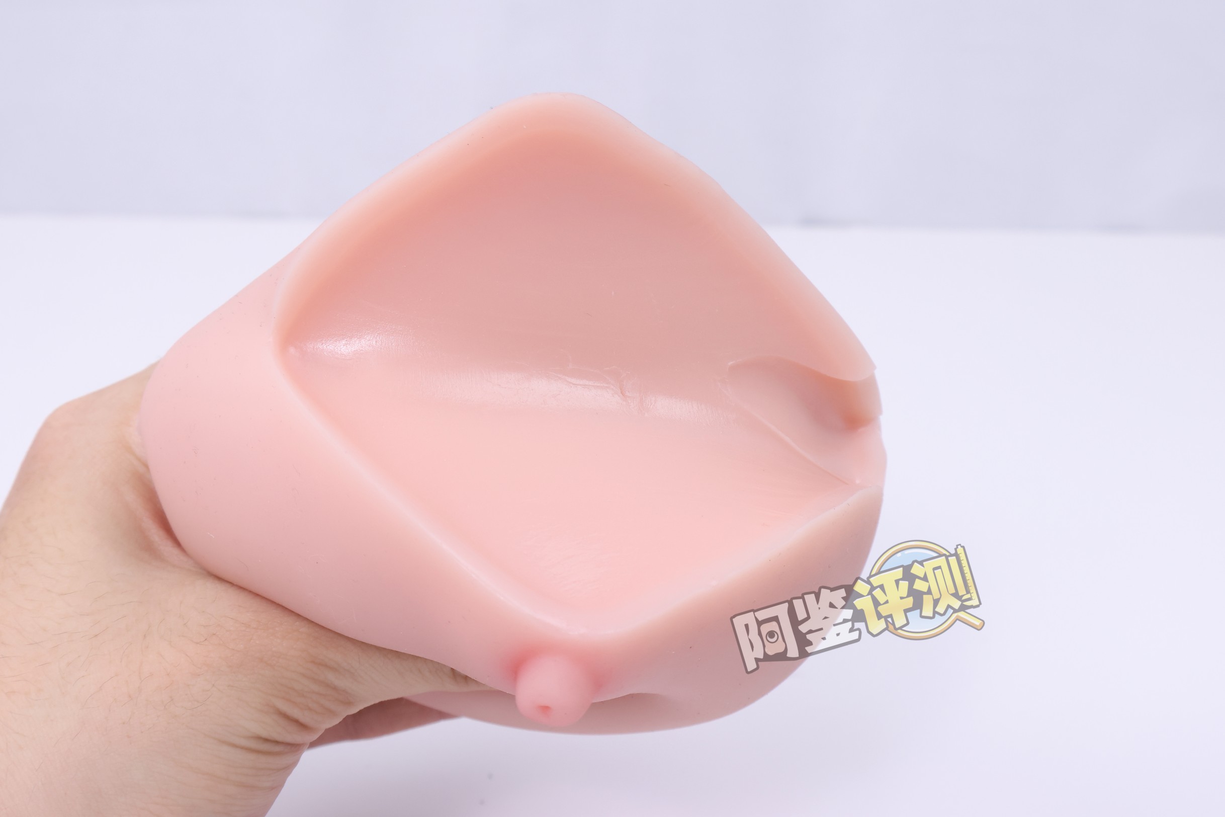 BONMOR——“美骨柔姬”评测！超级真实的肋骨握持感，但腿部和通道设计糟糕到难以相信