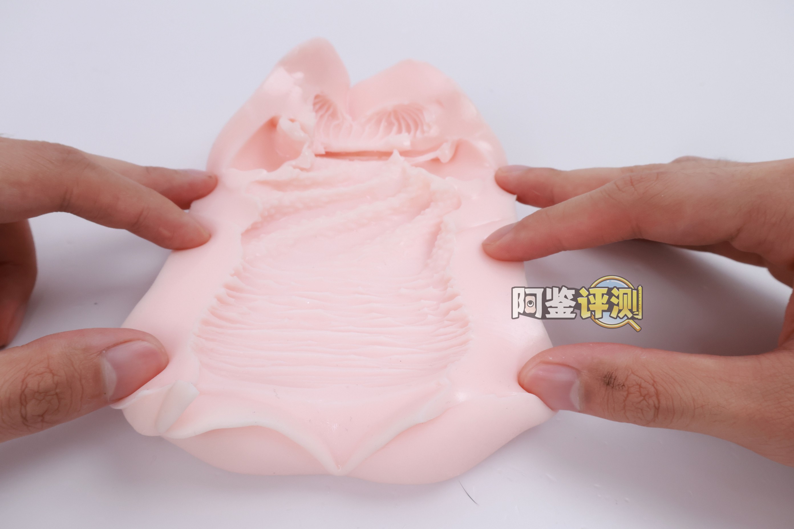 yokubou——“神侍日记”评测！小众款的拉伸式自慰套，但感觉这个拉伸性实在不算好