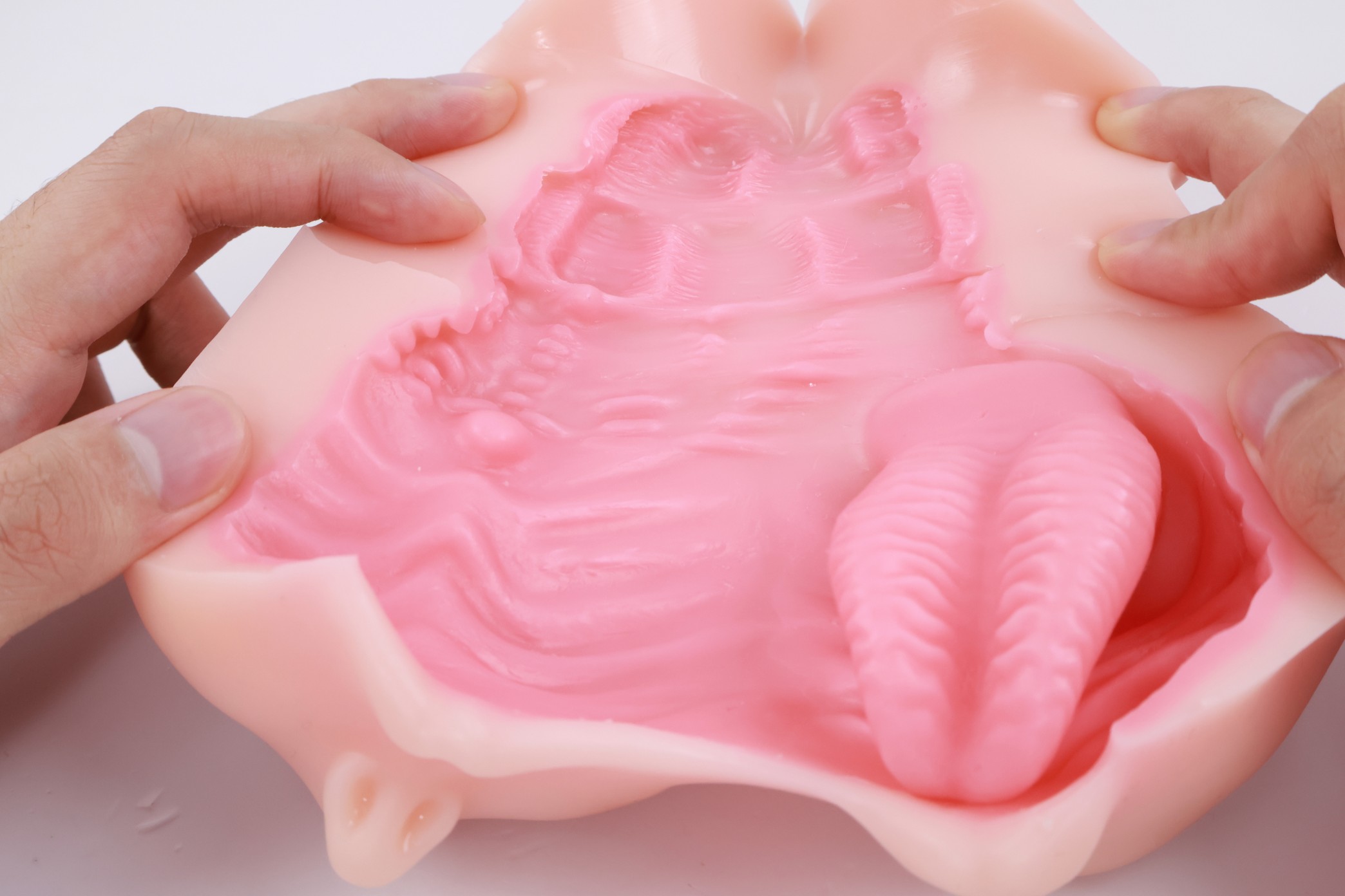 LoveFactor——“完堕肉舌”评测！碧池系真空口交造型！大舌头+深喉感简单粗暴