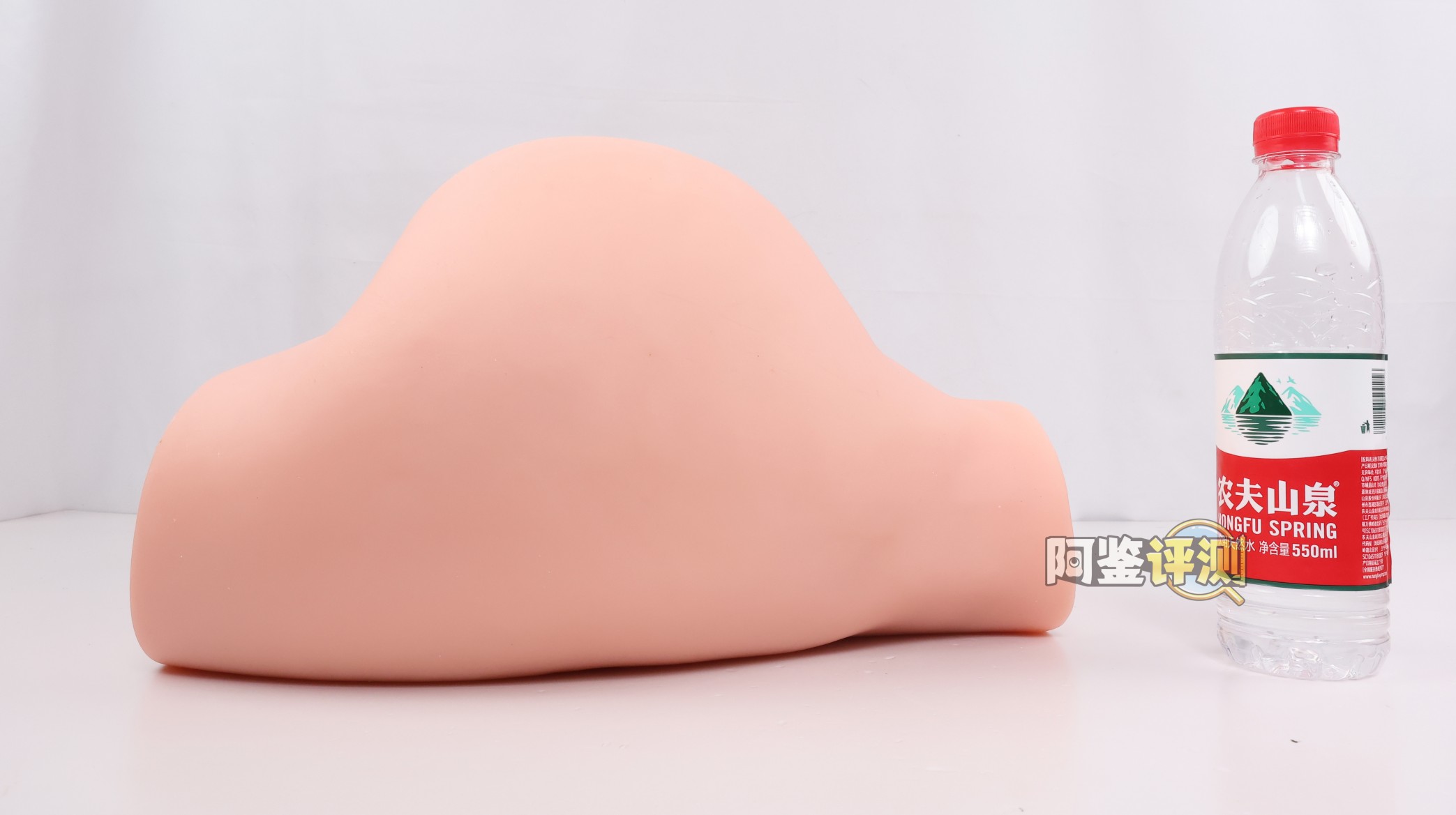 傲川——“臀娘”评测！专精趴式后入的超级大肉臀，床置“开大车”感觉的极致体现！