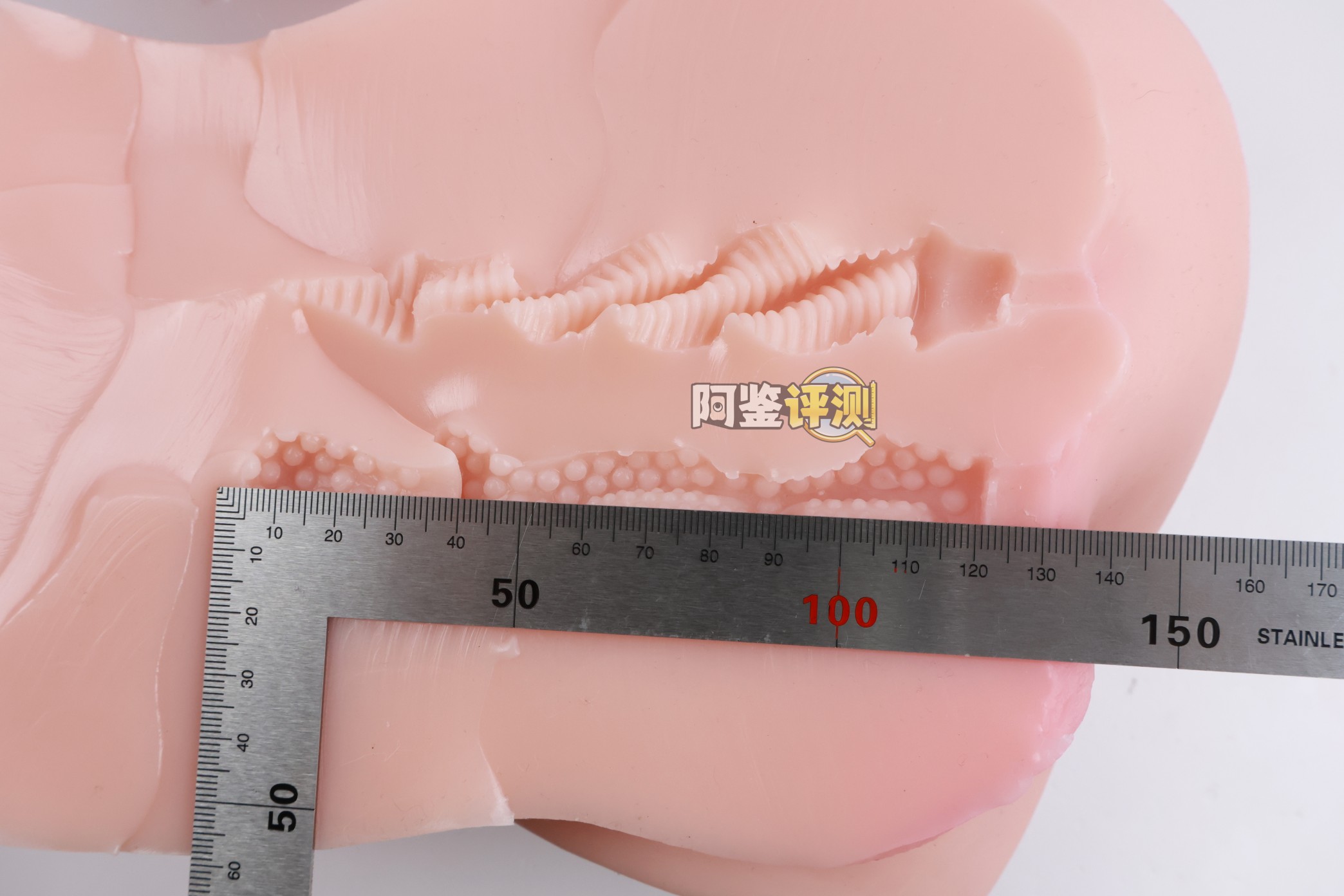 对子哈特——“唯樱璃”评测！再次更换材料的6kg性价比款臀模，非常“平均”的常规PP