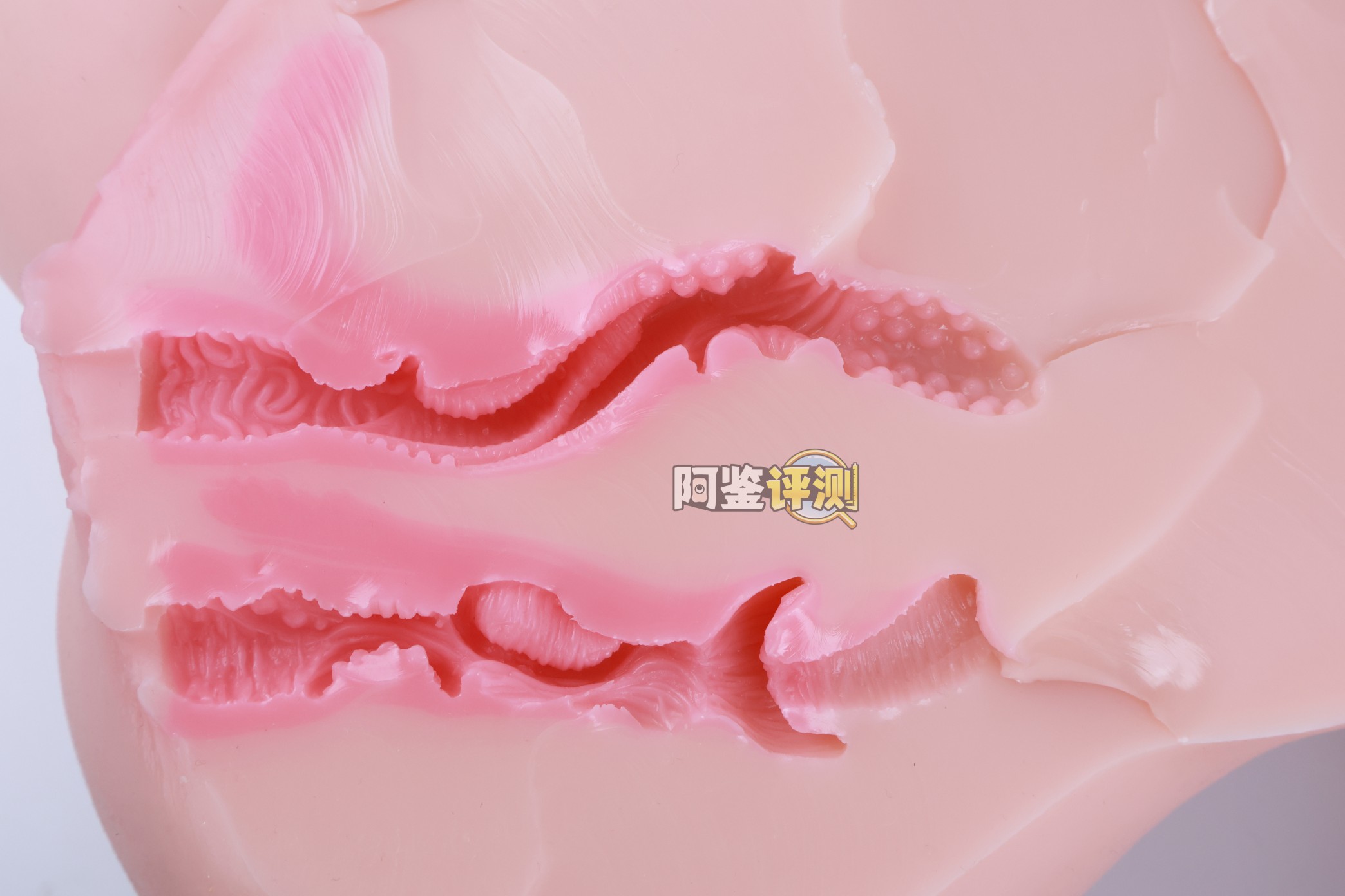 傲川——“臀娘”评测！专精趴式后入的超级大肉臀，床置“开大车”感觉的极致体现！