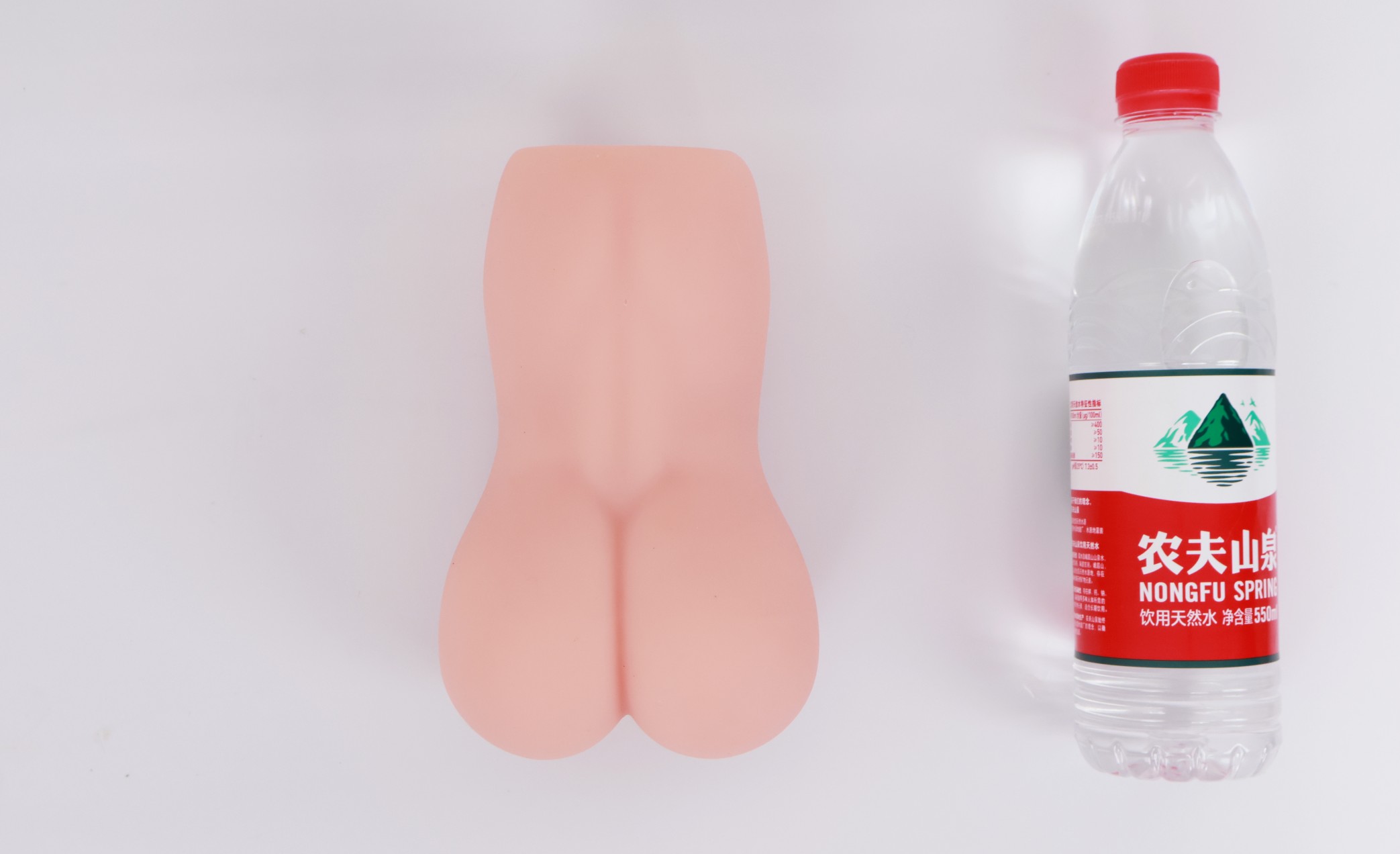 Lovefactor——“禁忌修女2代”评测！朴实无华的“黏膜感+大块”的排气子宫杯，平平无奇还是更具实用性？