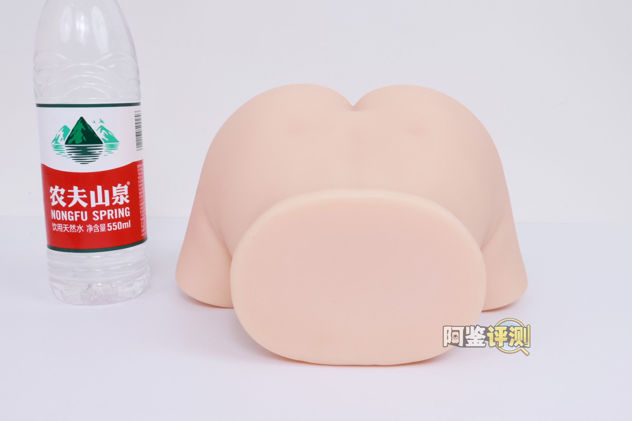 OK——“地雷系彼女”评测！硬度如此高的小臀模，撞起来的感觉像是”以卵击石“.....