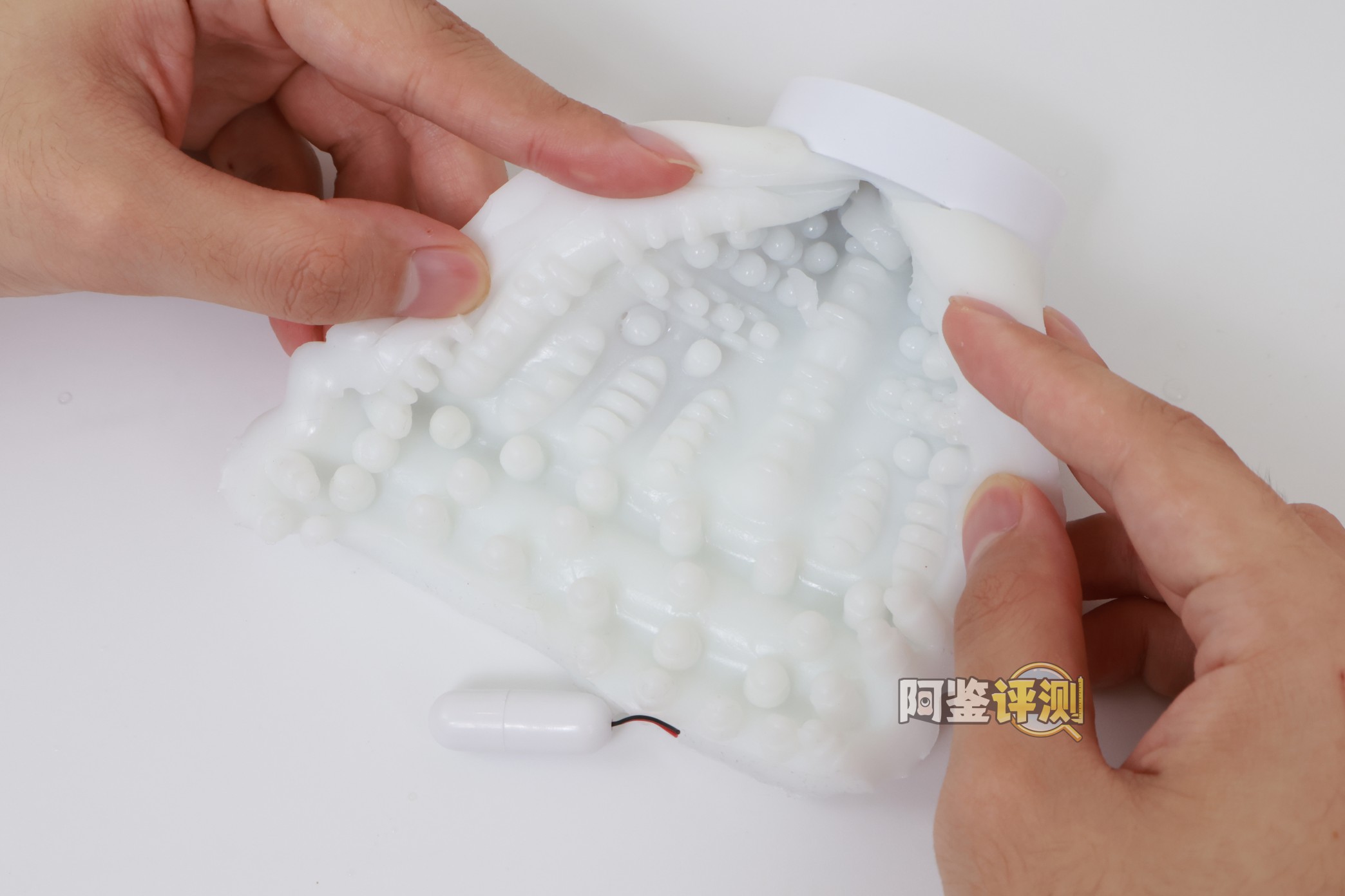 GXP——“艾萝机娘（电动款）”评测！体积超大的巨型吹风机？拿在手里晃来晃去的话我该怎么用才好.....