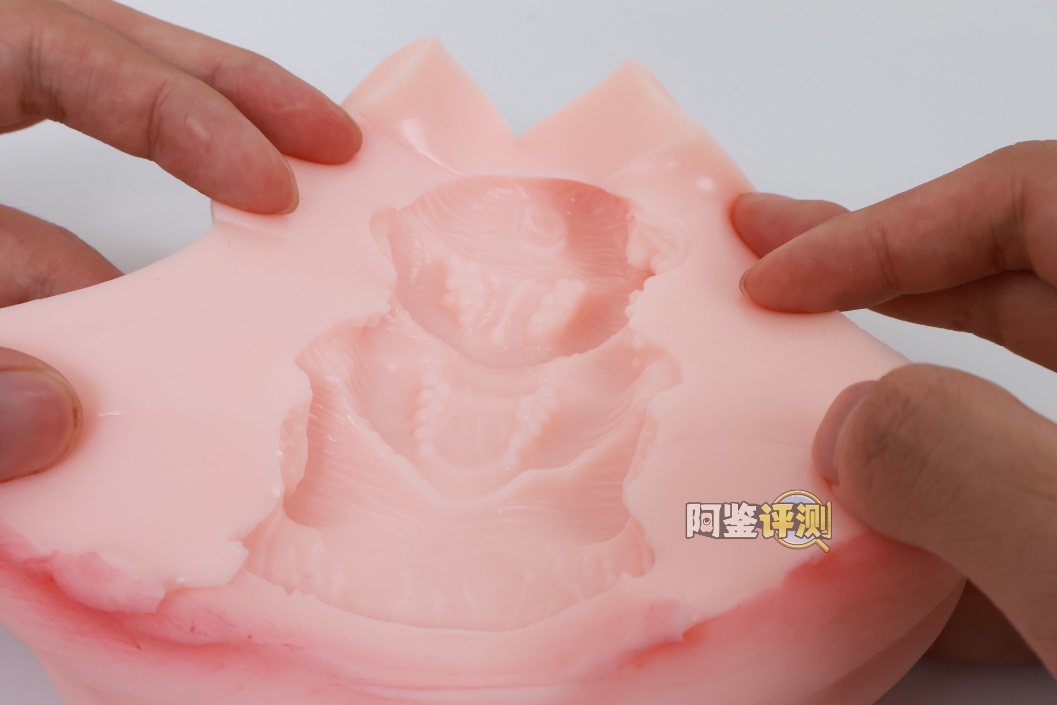 网易春风——“元娘2代（春夏）”评测！同样的小杯风格？这胶体设计师真得给插画师磕一个吧