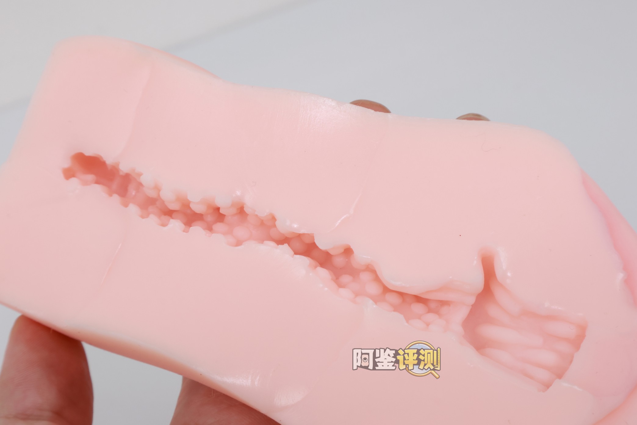 网易春风——“元娘2代（秋冬）”评测！几乎相同的体验和构造，四款区分度极低的“大货感”产品