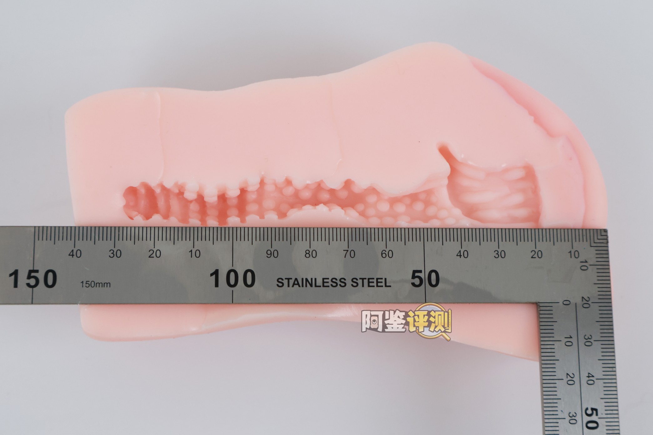 网易春风——“元娘2代(秋冬)”评测!几乎相同的体验和构造,四款区分度极低的“大货感”产品