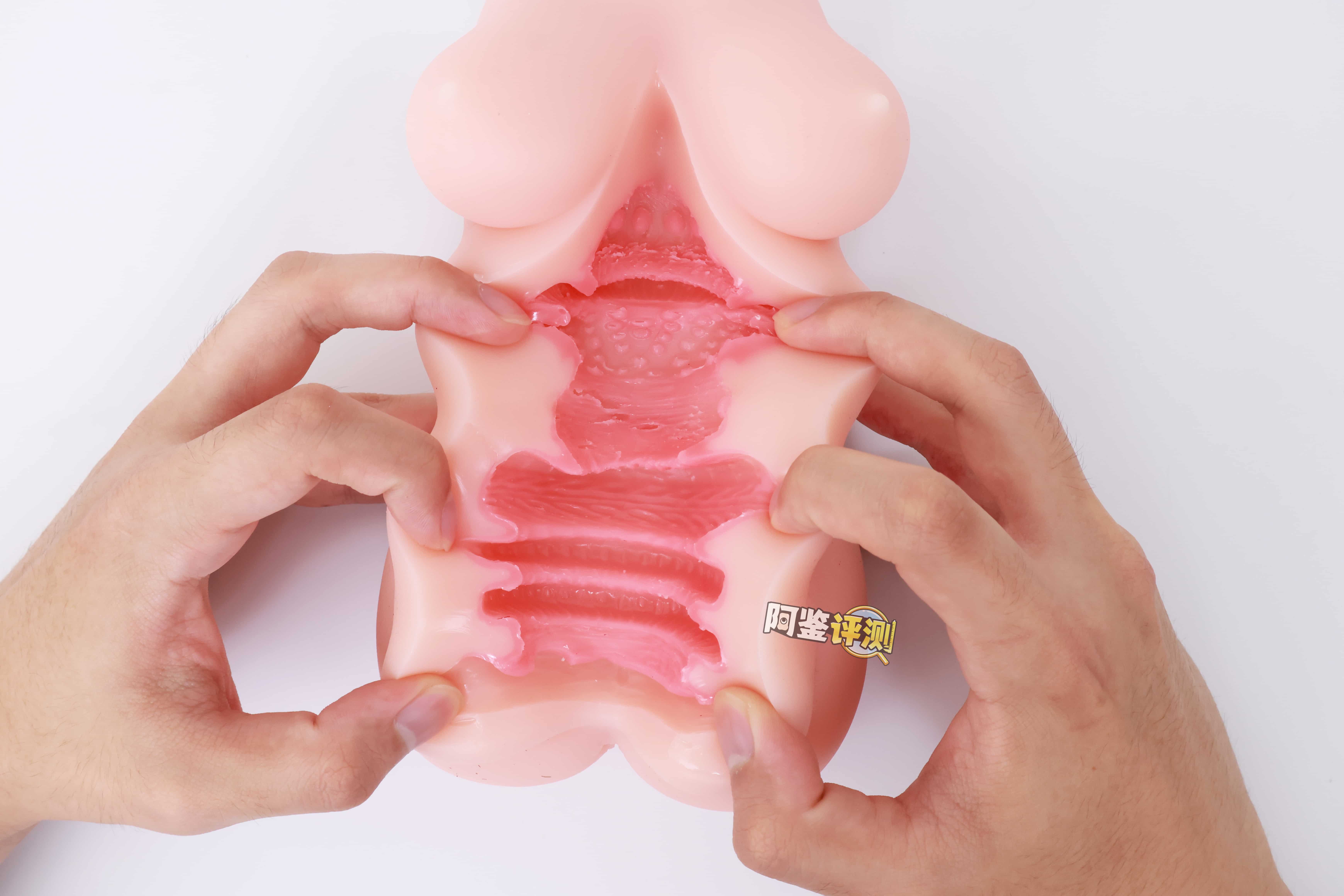 OK——“修女的侍奉”评测！中规中矩的双通道飞机杯，跟我预想得一样风平浪静