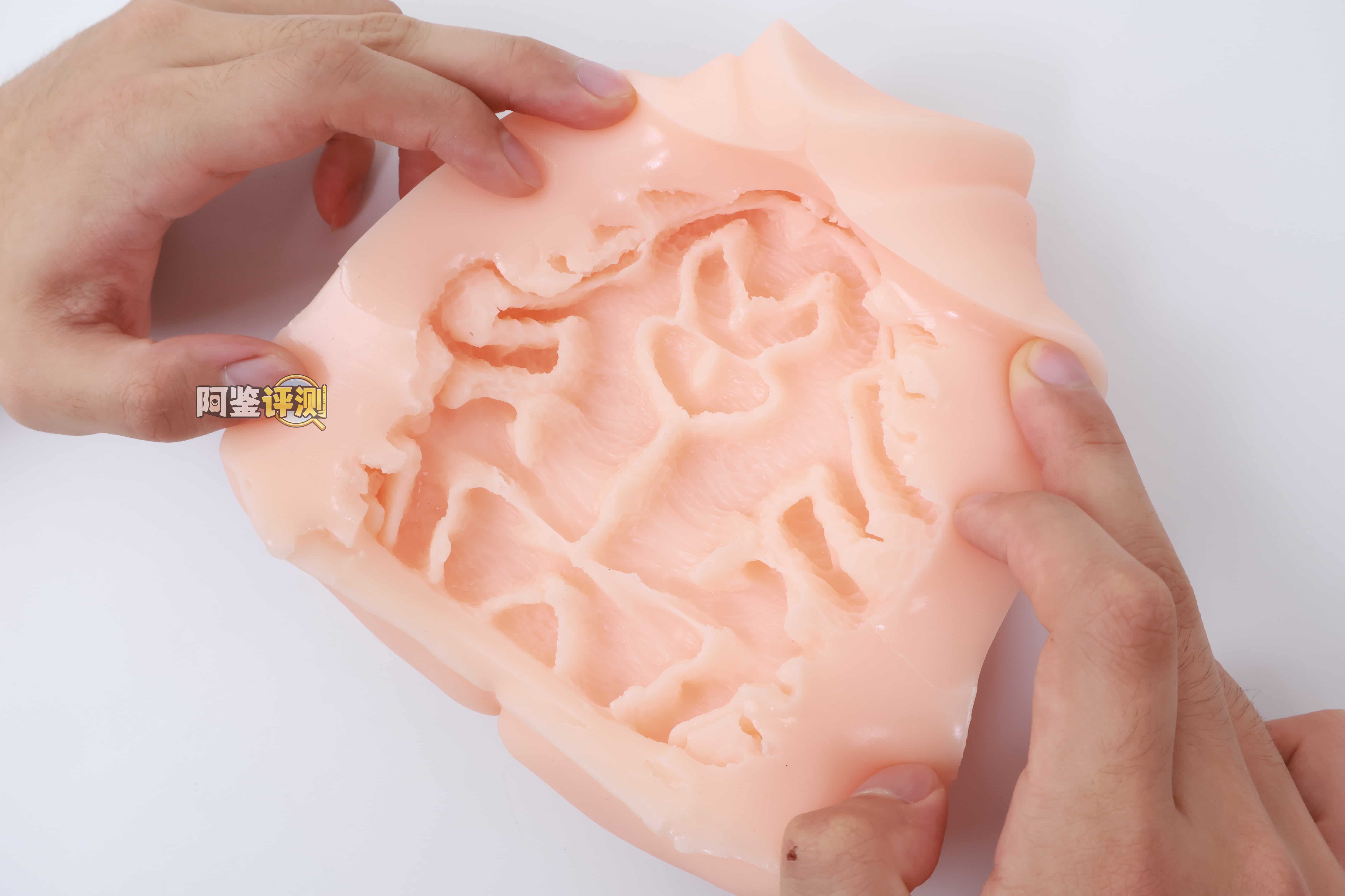 汤玛托易士——"巨乳女僧侣"评测！汤马经典的“牙签搅大缸”，触手感消失但复杂的感觉大大增加