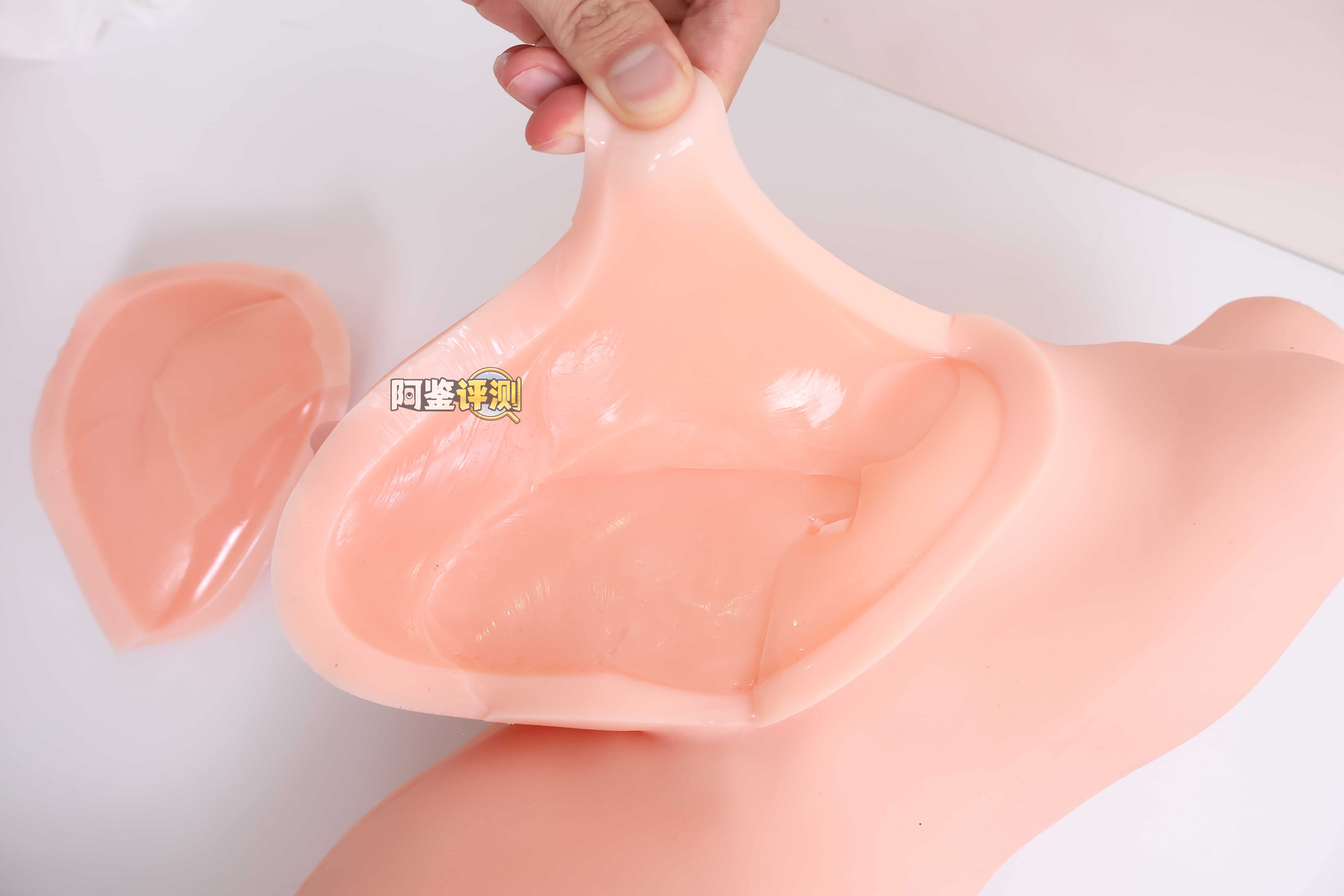 MODE——“幻乳龙娘”评测!小鬼魔皇的挑战者?不同材质的巨乳感觉确实是不太一样