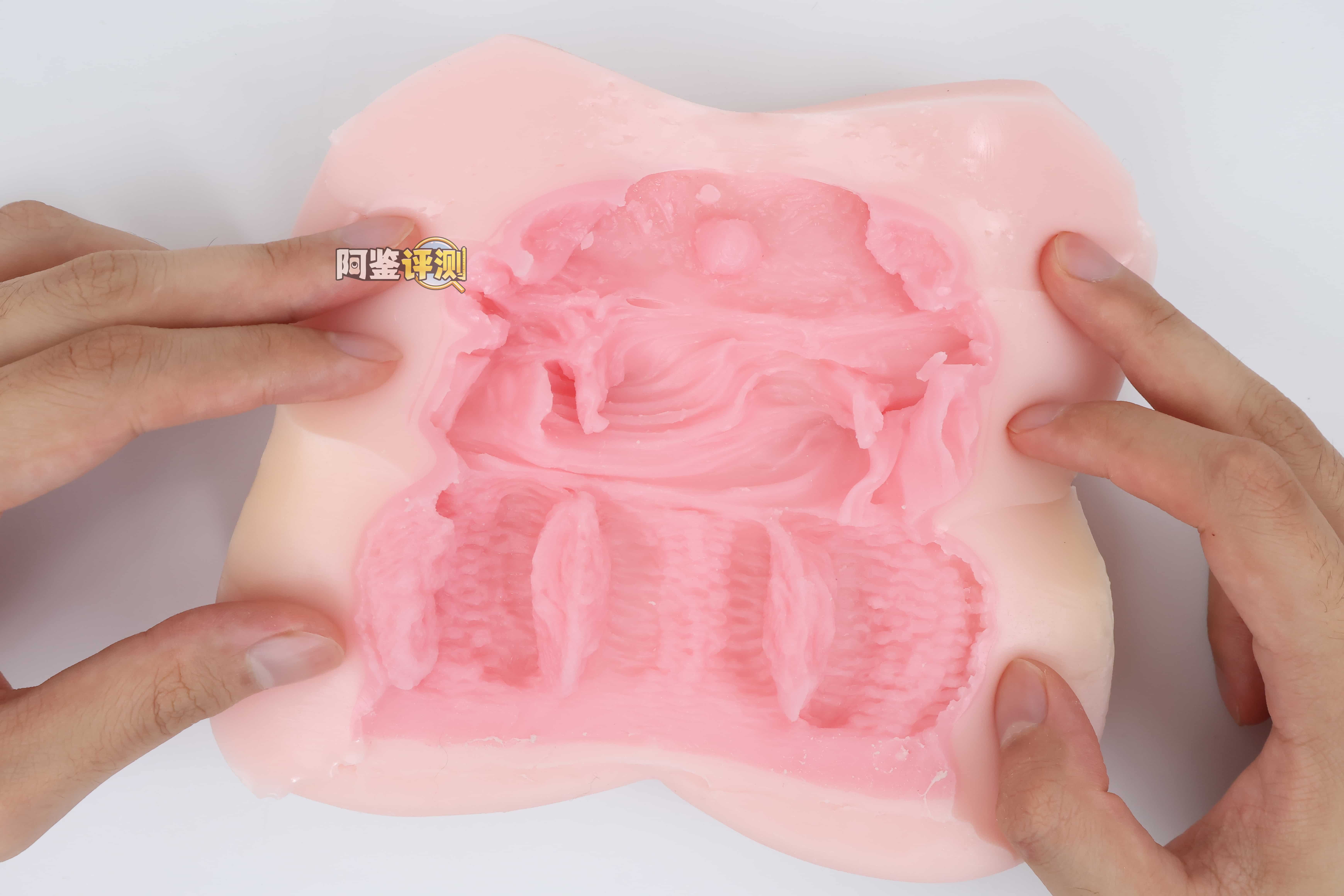 魔眼——"acme hacks（软）"评测！超猎奇的结构用起来居然是丝滑的仿真感，不过大开口的设计露出来的油太多了