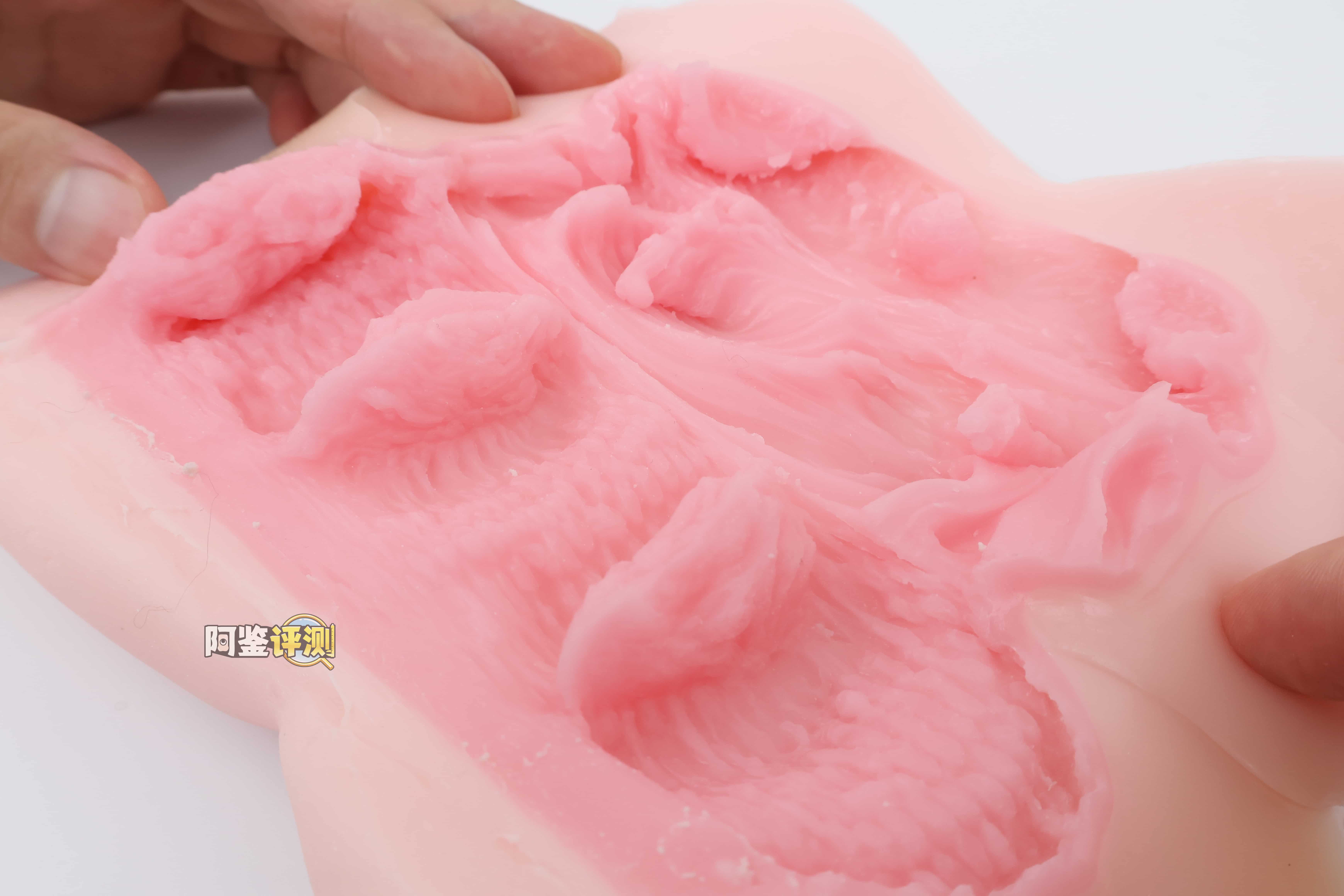 魔眼——"acme hacks（软）"评测！超猎奇的结构用起来居然是丝滑的仿真感，不过大开口的设计露出来的油太多了