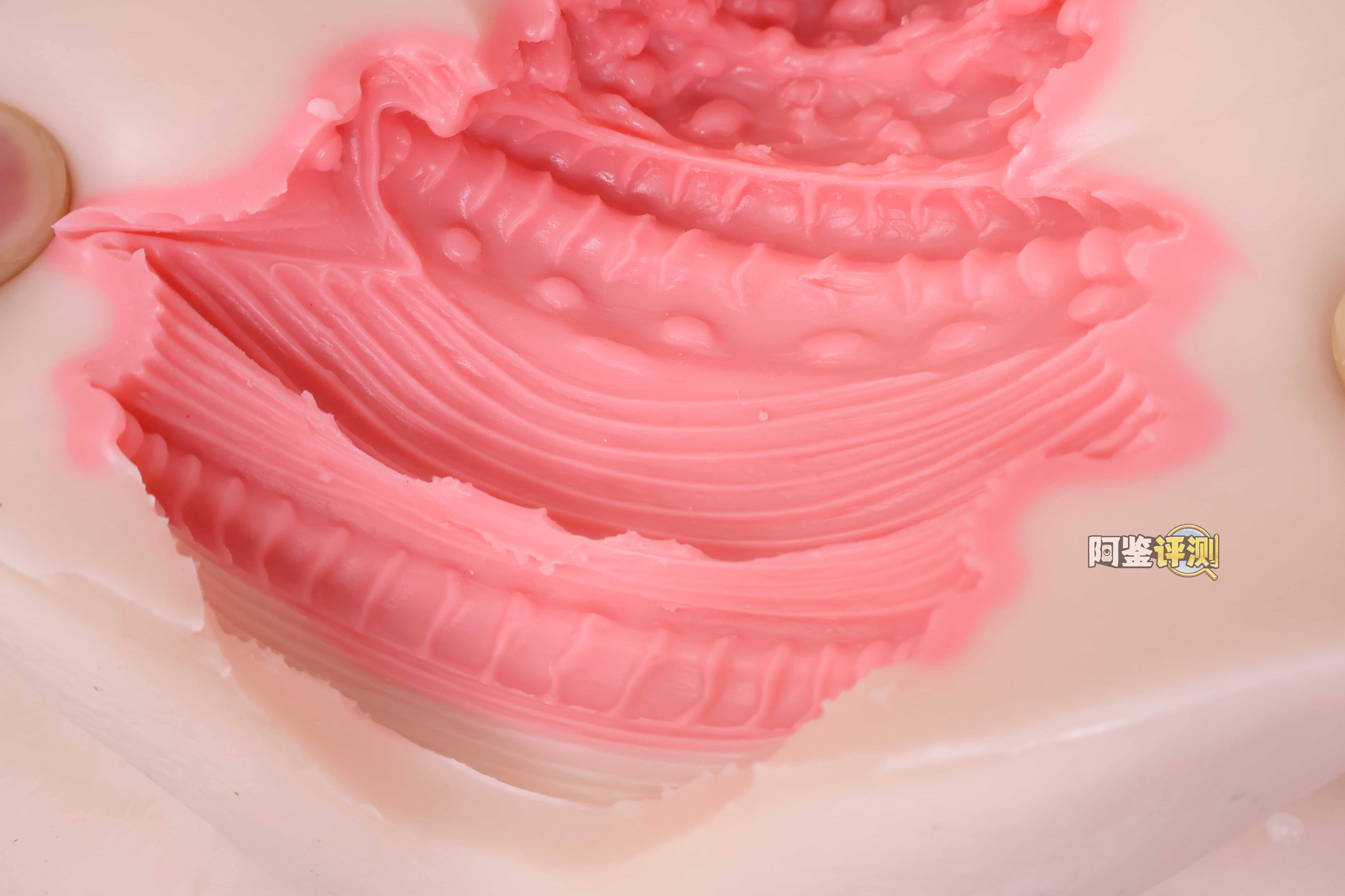 yokubou——“火热应援团（半身）”评测！小臀模前作的延续半身款，终于有一款带软胸的小身体了！