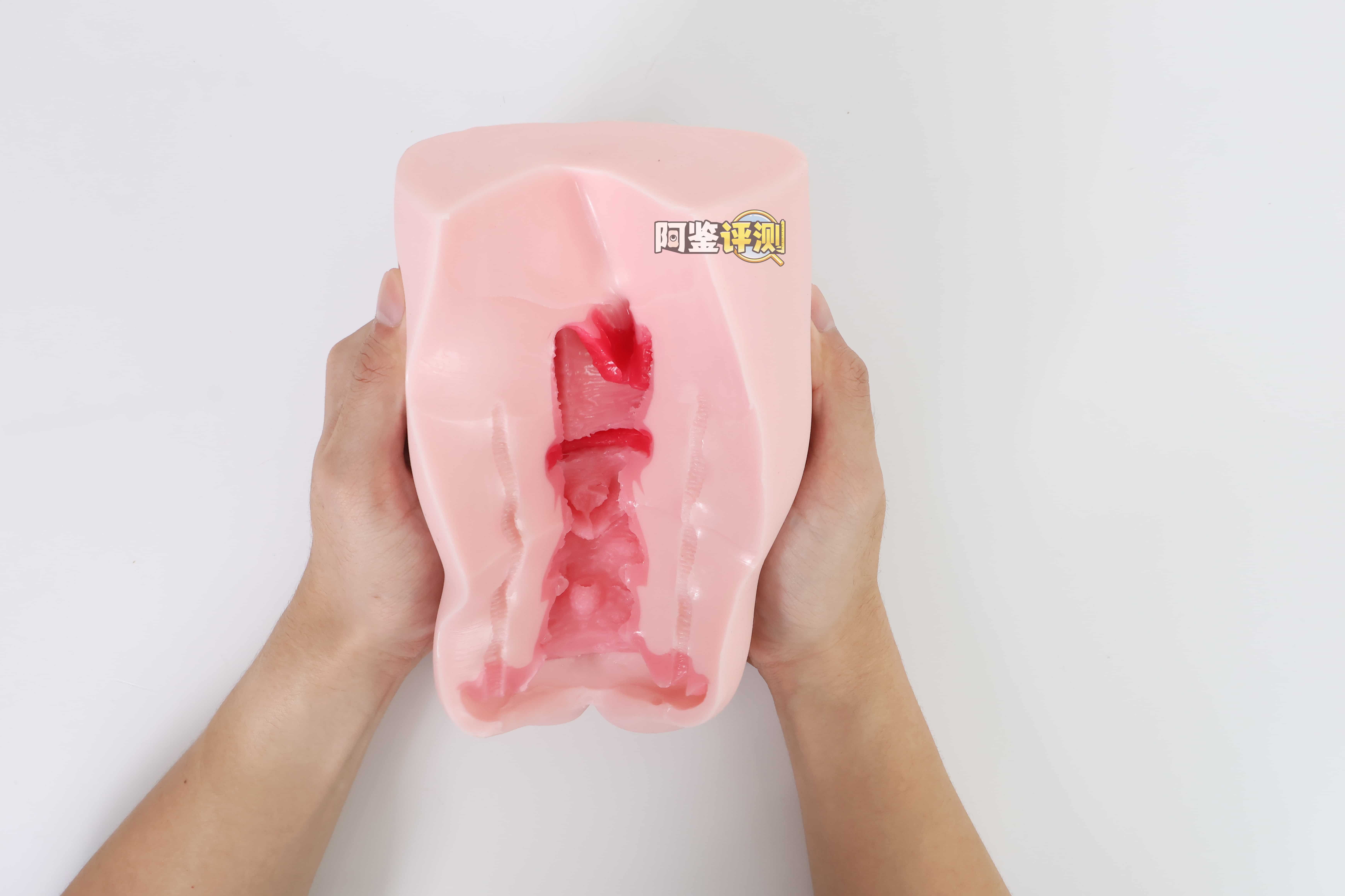 MUNI——”贞子蜜壶”评测!设计概念和产品重量都狠狠堆料的猎奇款,但实际实用的部分真的很少