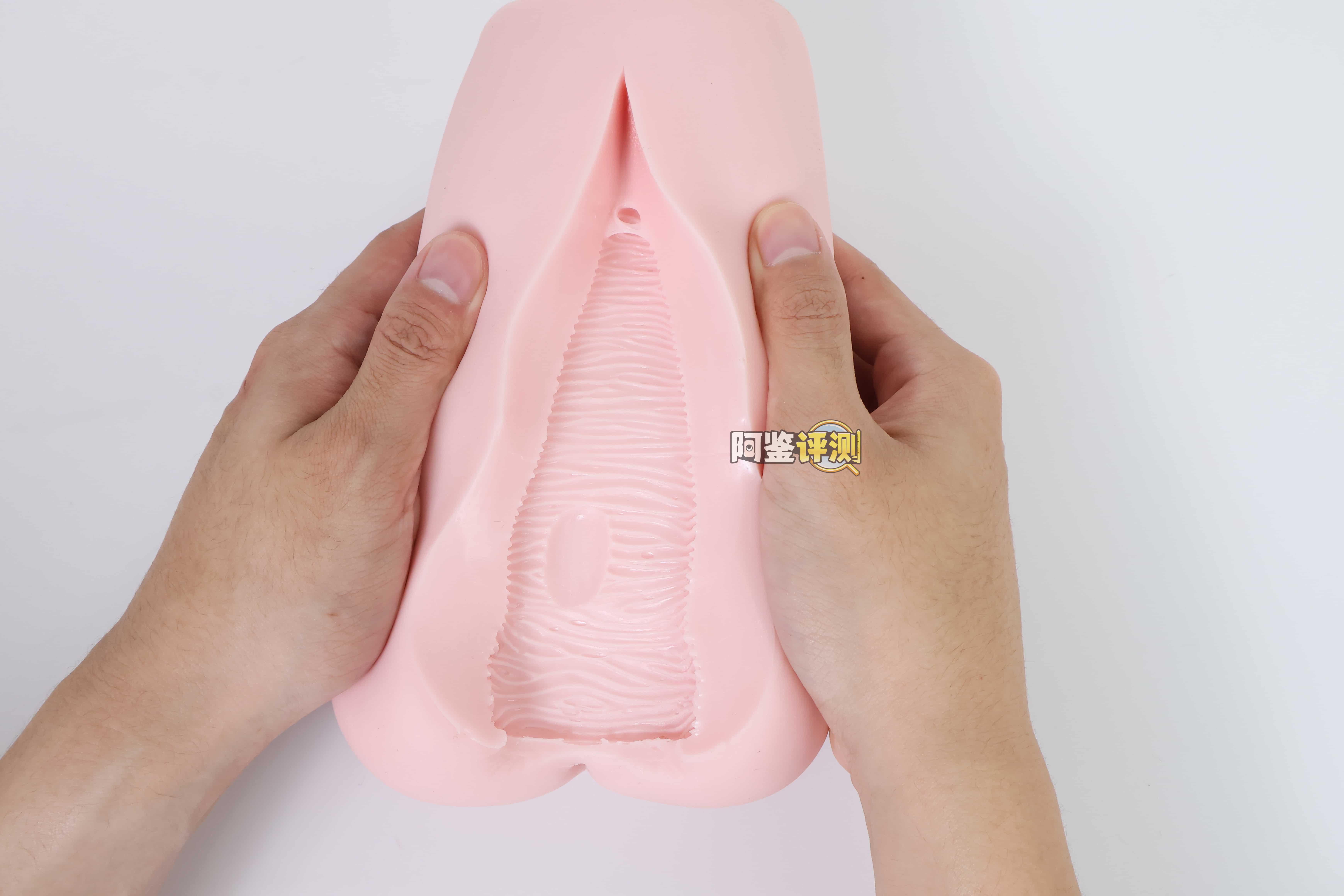 MUNI——”贞子蜜壶”评测!设计概念和产品重量都狠狠堆料的猎奇款,但实际实用的部分真的很少