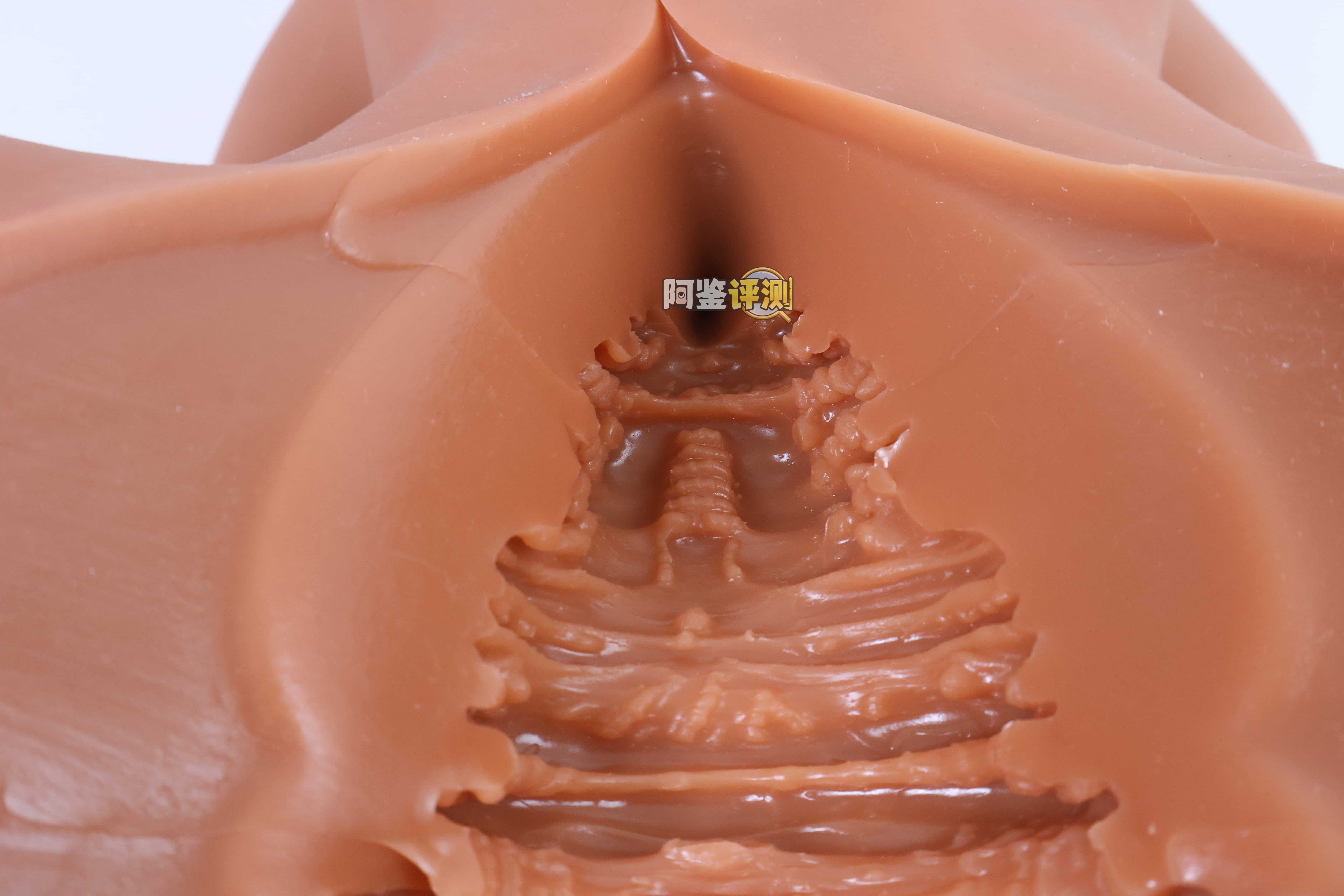 COC——“赤鸢”评测！ 创新工艺的全身软黑皮小身体倒模，设计概念不错但工艺上还有很多问题