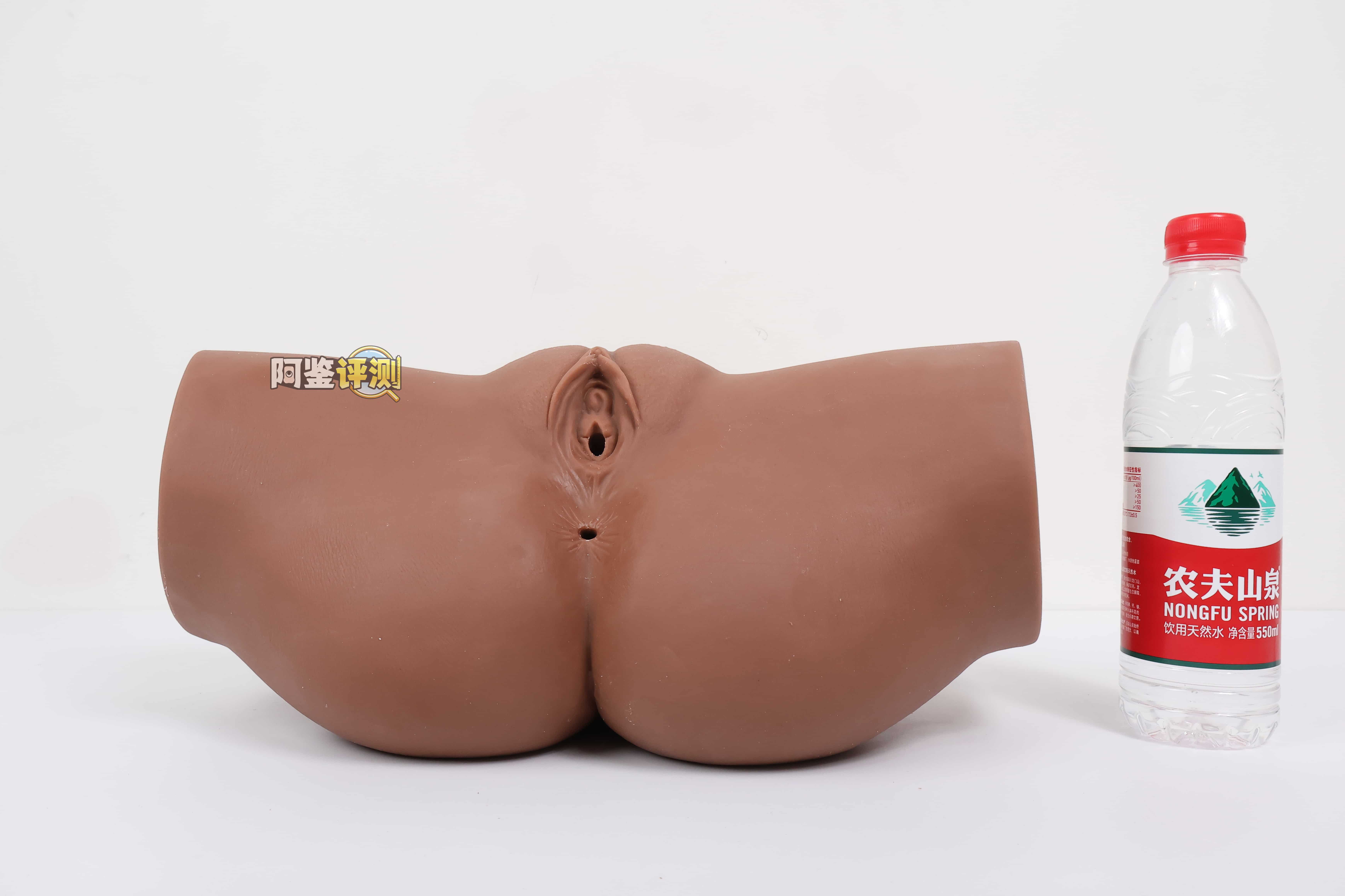 MUNI——”埃及艳后PRO”评测！跨部接触面超大的一字马臀模，厚实腰部带来的独特体积感