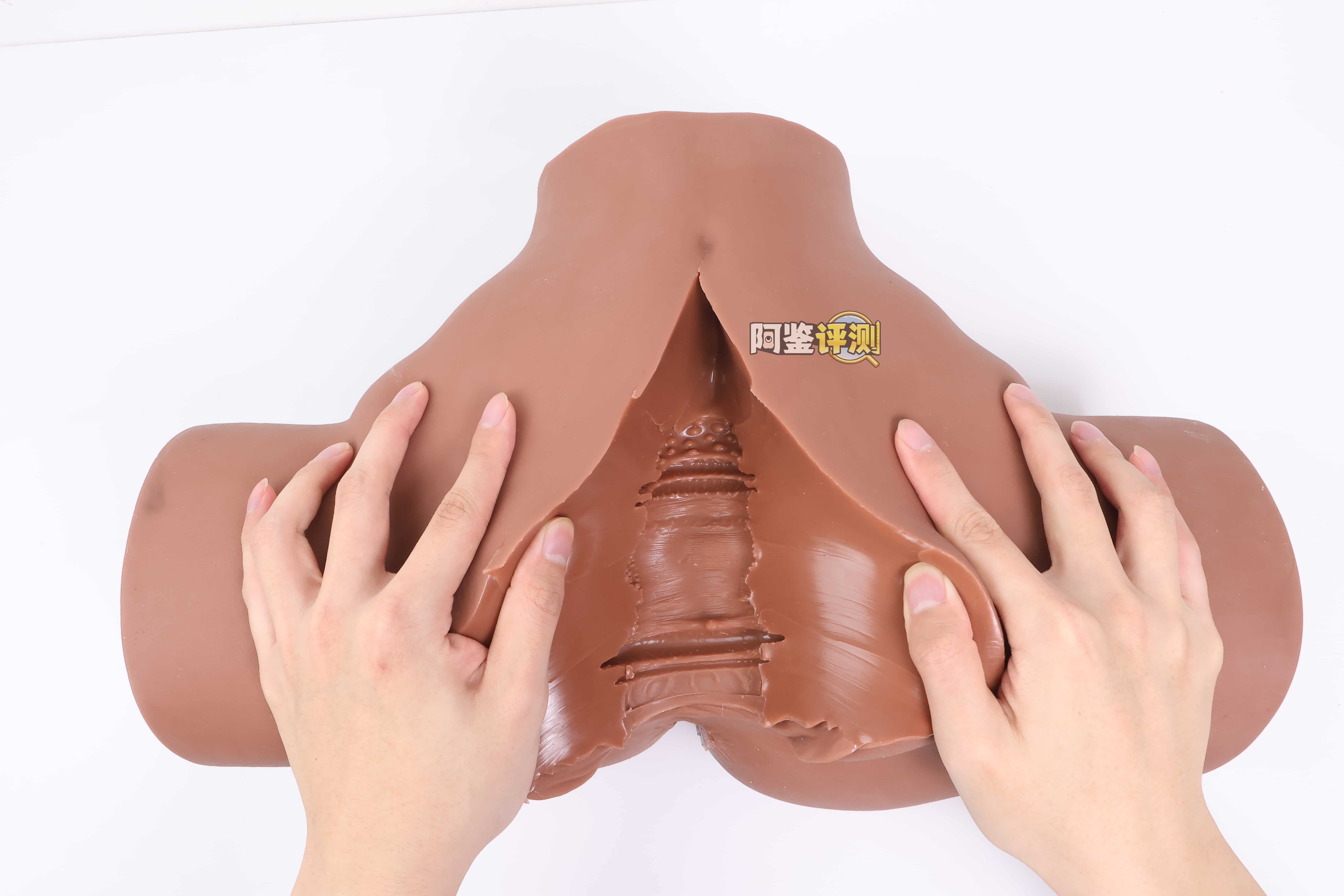 MUNI——”埃及艳后PRO”评测！跨部接触面超大的一字马臀模，厚实腰部带来的独特体积感