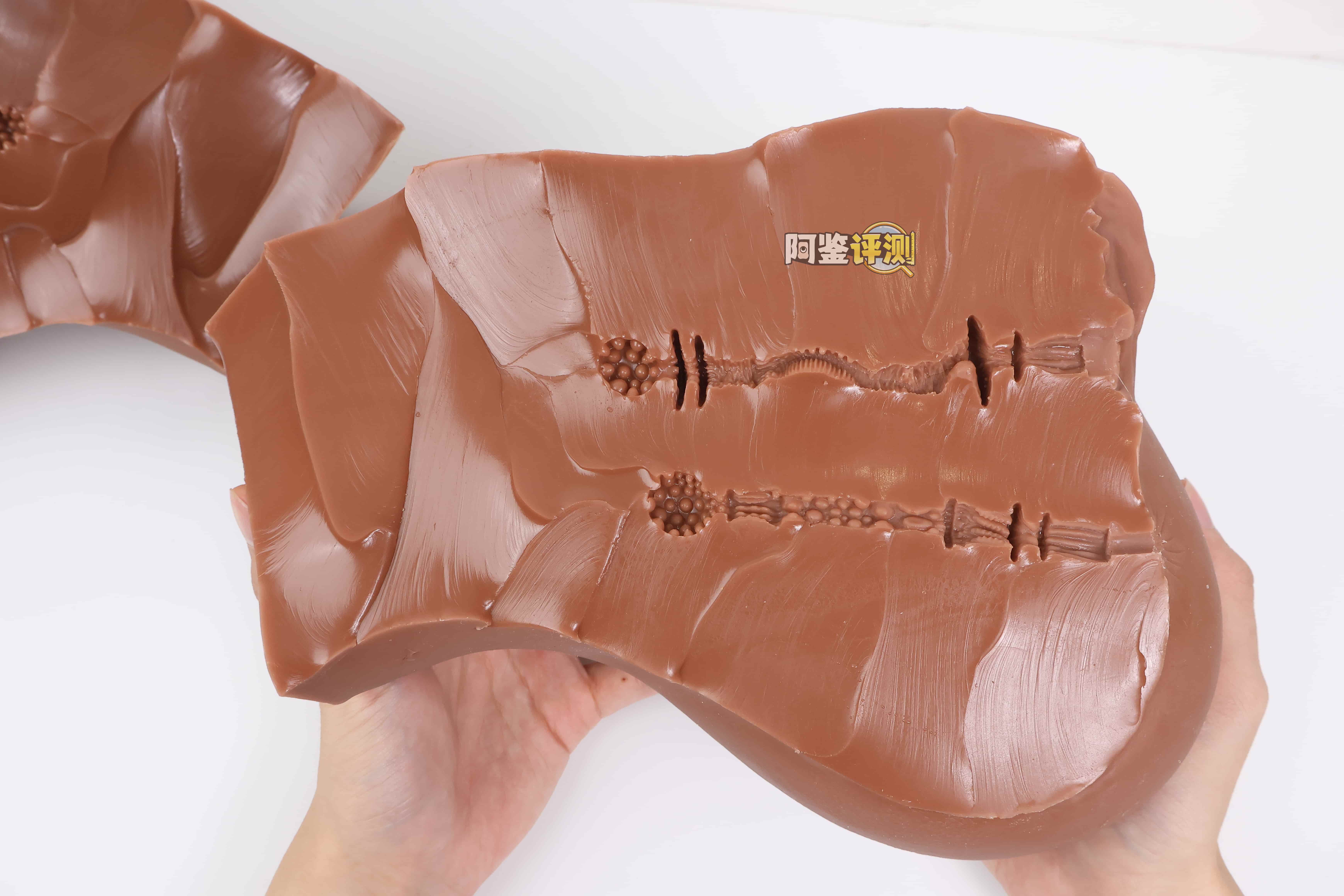 MUNI——”埃及艳后PRO”评测！跨部接触面超大的一字马臀模，厚实腰部带来的独特体积感